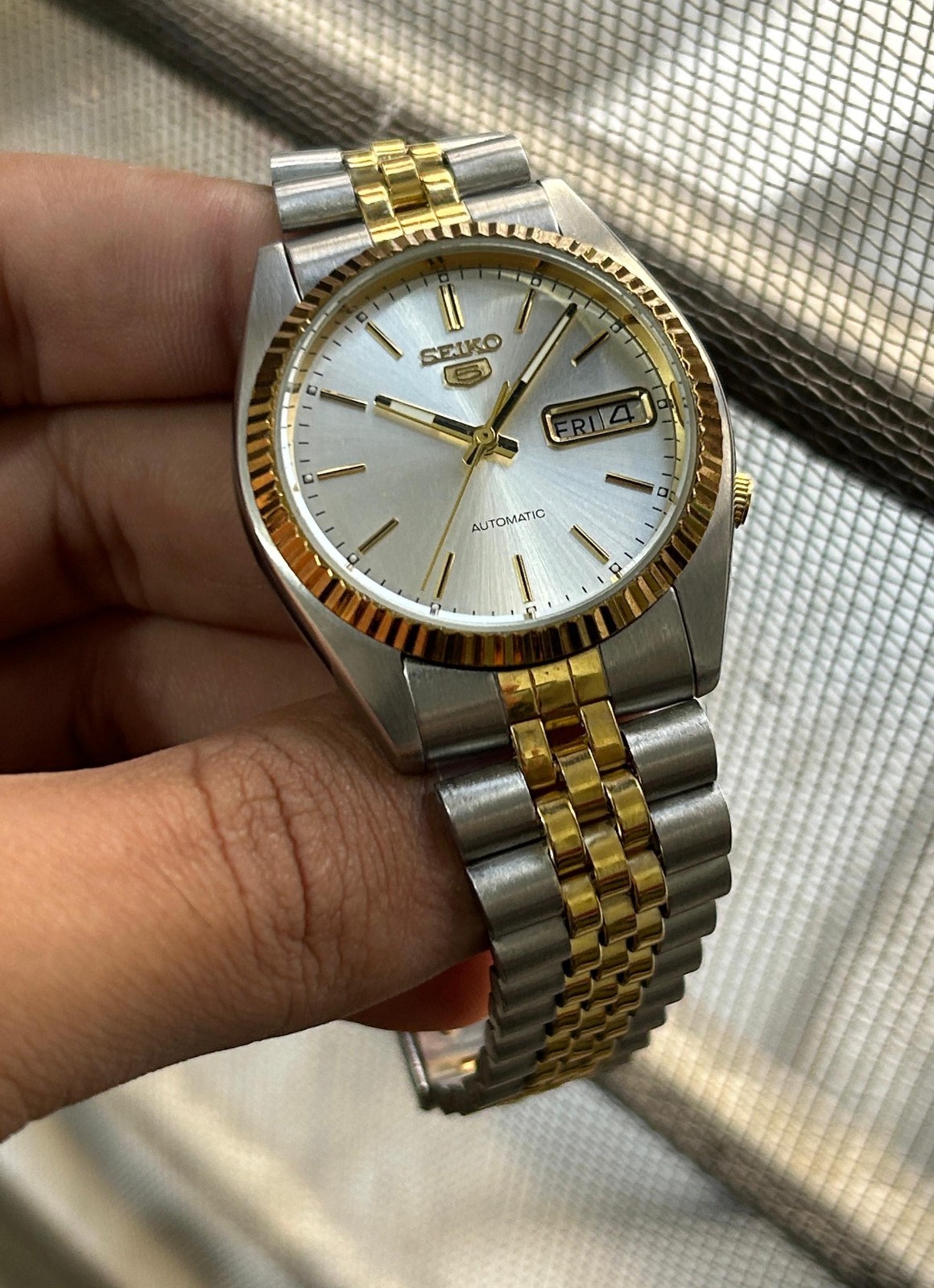 Rare Seiko 5 Automatic 17 jewel Silver Dial(changed) Japan Mens watch 7009-3111