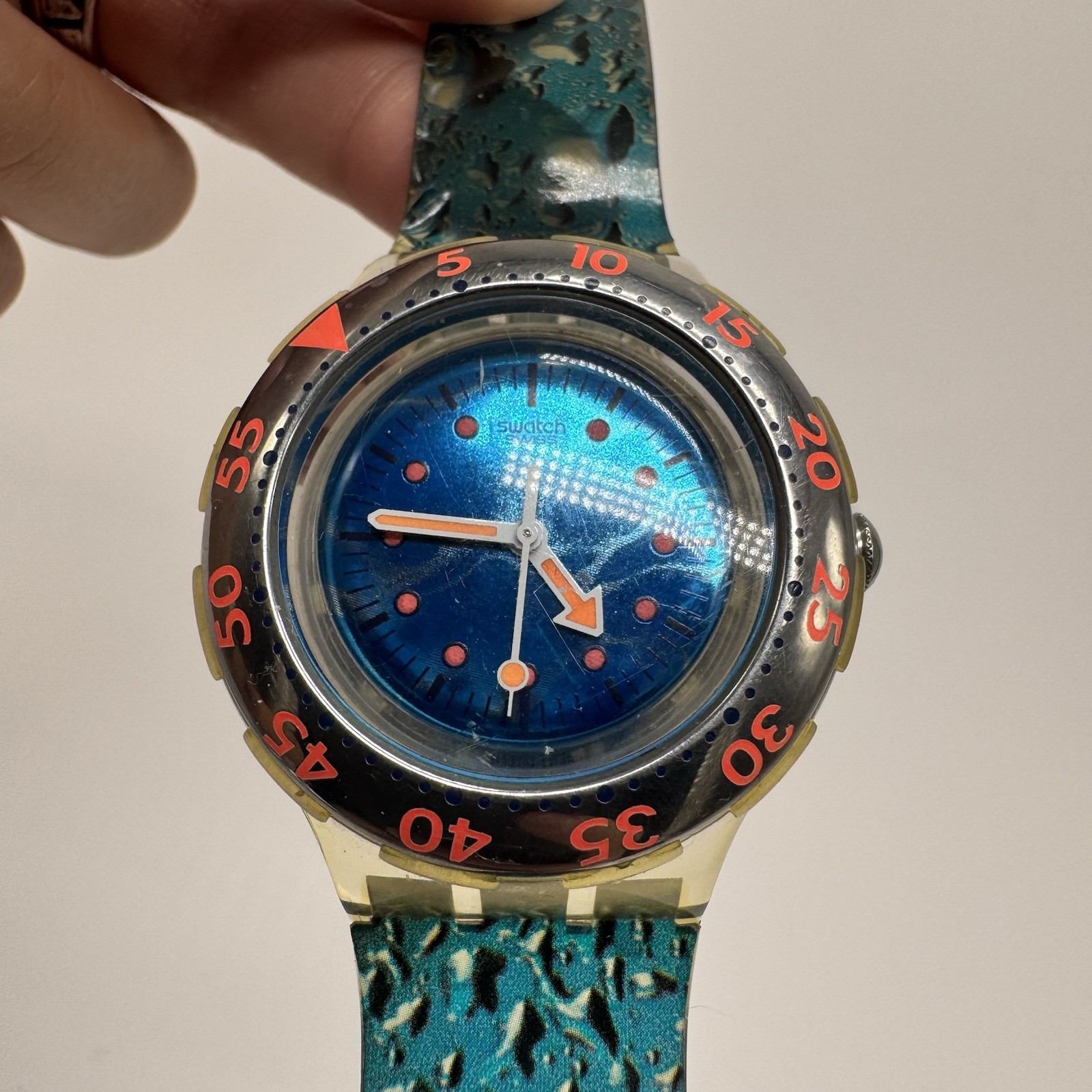 Swatch Scuba 200 Watch Water Drop SDK123 Working Ticking Watch Band Is Peeling