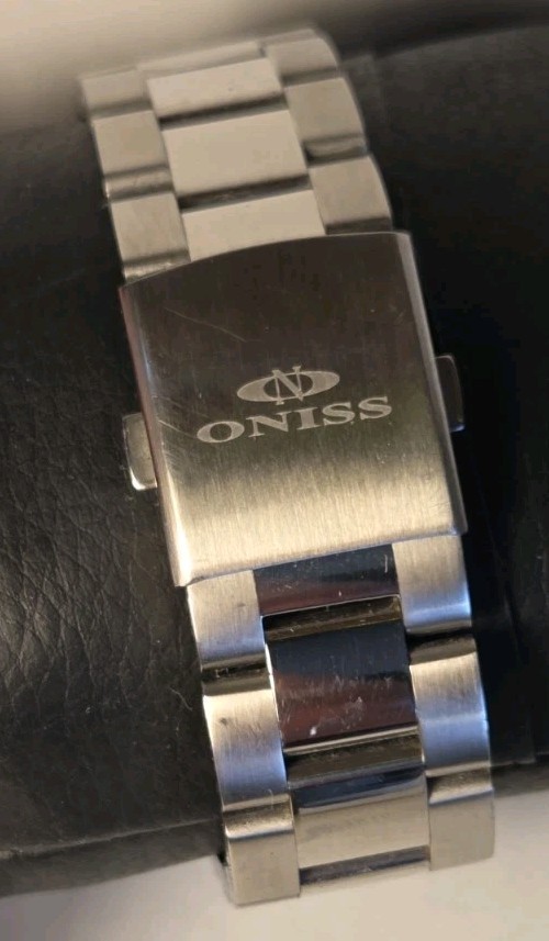 ONISS PARIS ‘MECA’ Collection ON2233-MBK-RD Stainless Steel Men’s Sport Watch