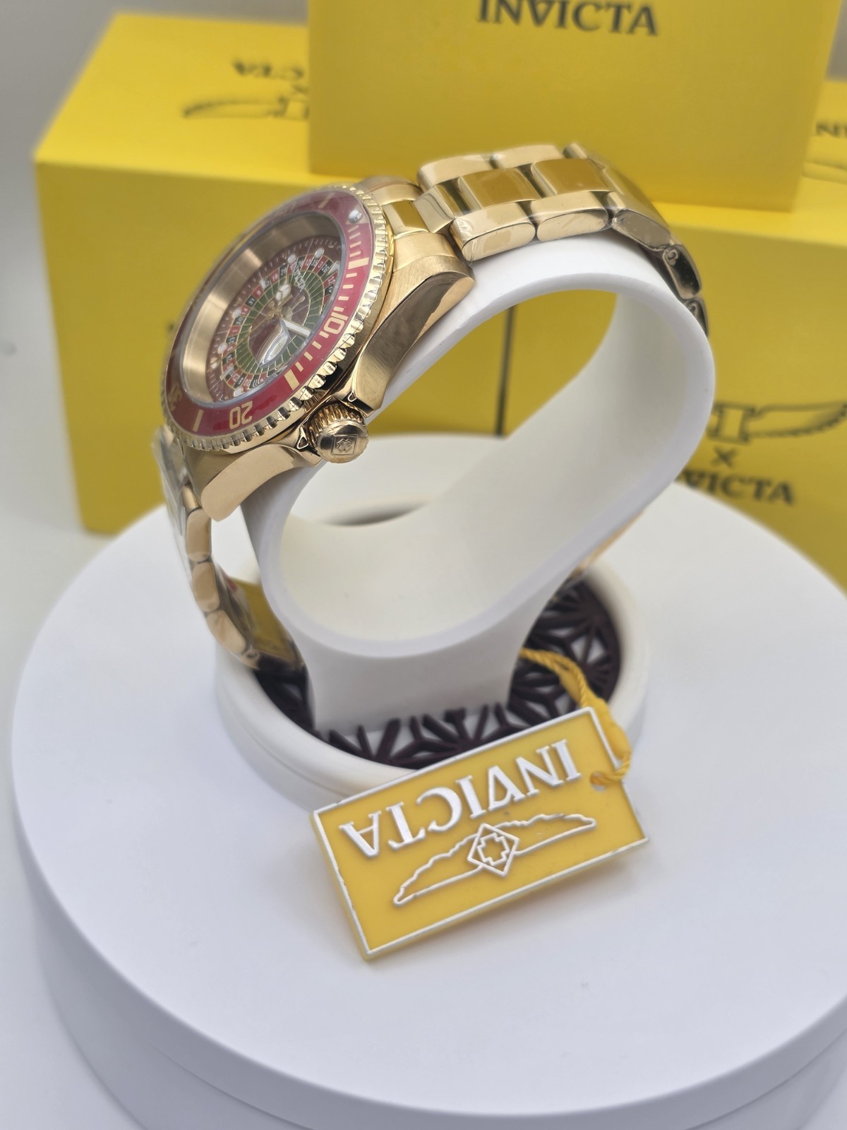 Invicta Pro Diver Vegas Roulette Edition Watch Men’s Quartz 40mm 50520 Gold