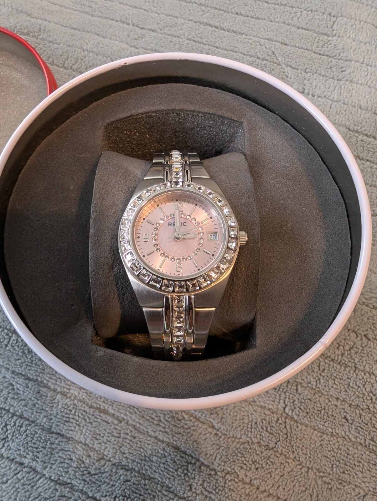 Relic By Fossil Queen’s Court Watch All Stainless Steel ZR11787 26mm Womens