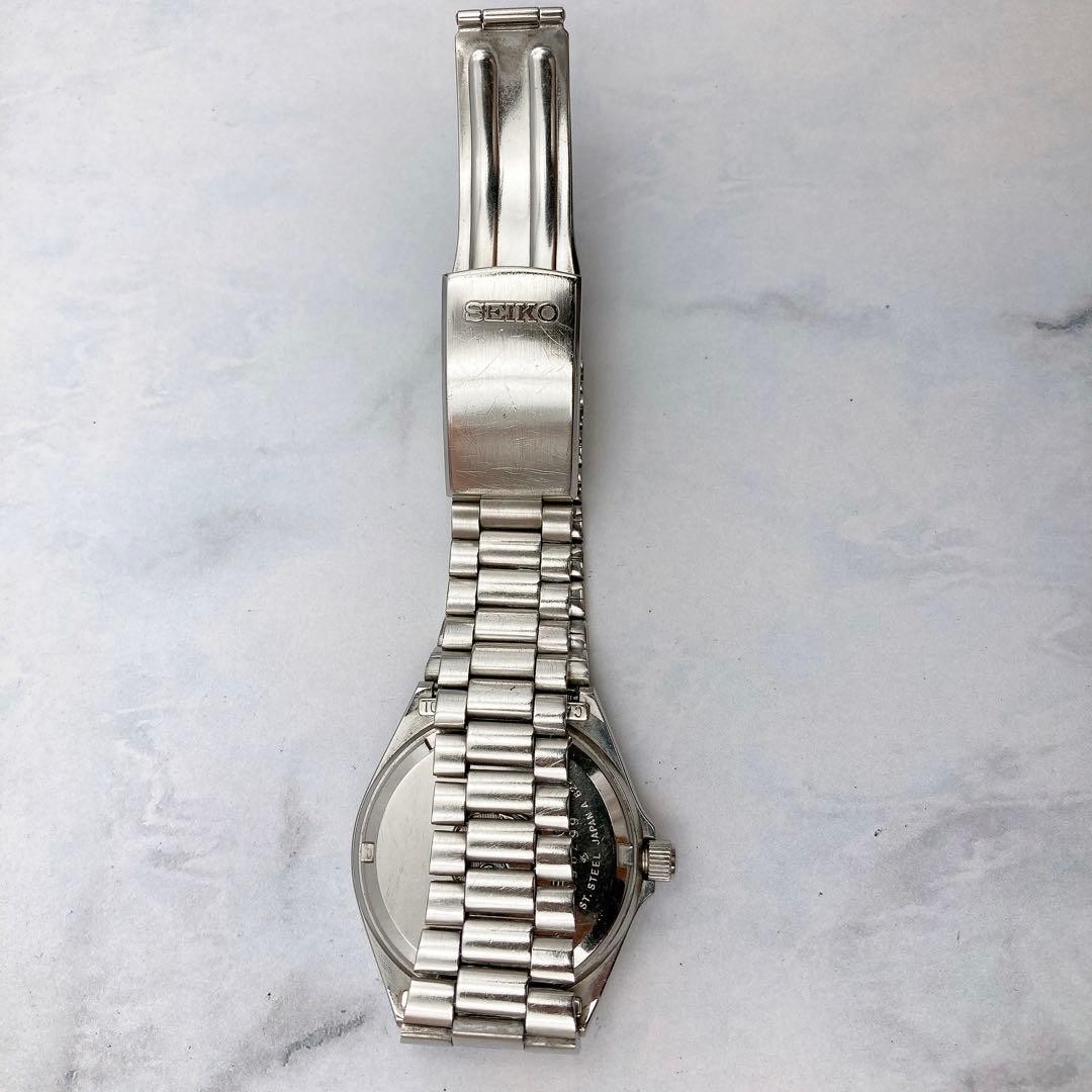 Seiko SilverWave Day-Date Quartz Watch Mens 1980 wrist 16.3cm/6.4in