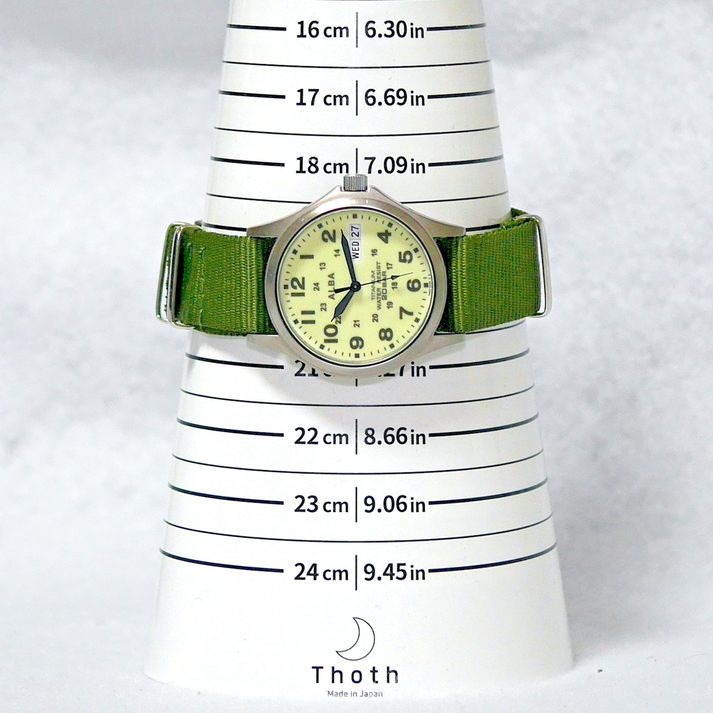 SEIKO ALBA 7N43-0AE0 Titanium Full Luminous DayDate Men’s Field Watch 2012 Japan