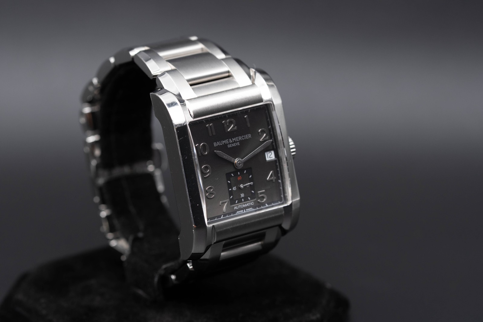 Baume & Mercier Hampton Gray Men’s Watch – 65697