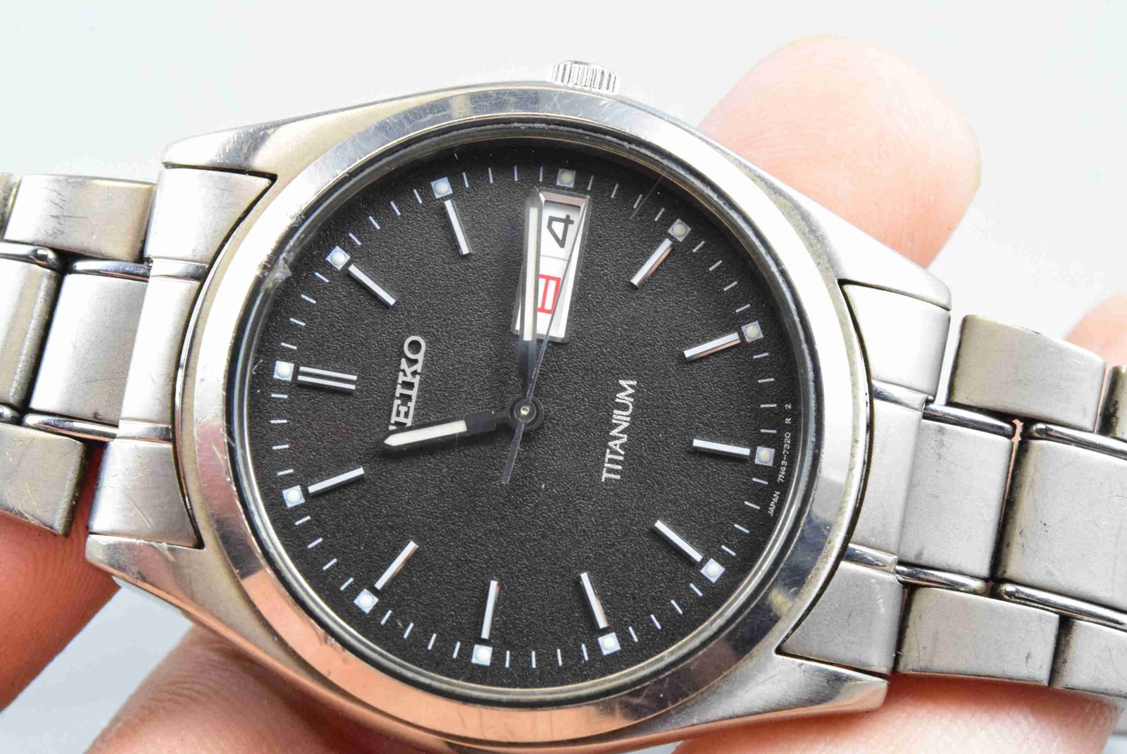 Vintage watch Seiko 7N43-9090 Black Men Quartz Round 37mm