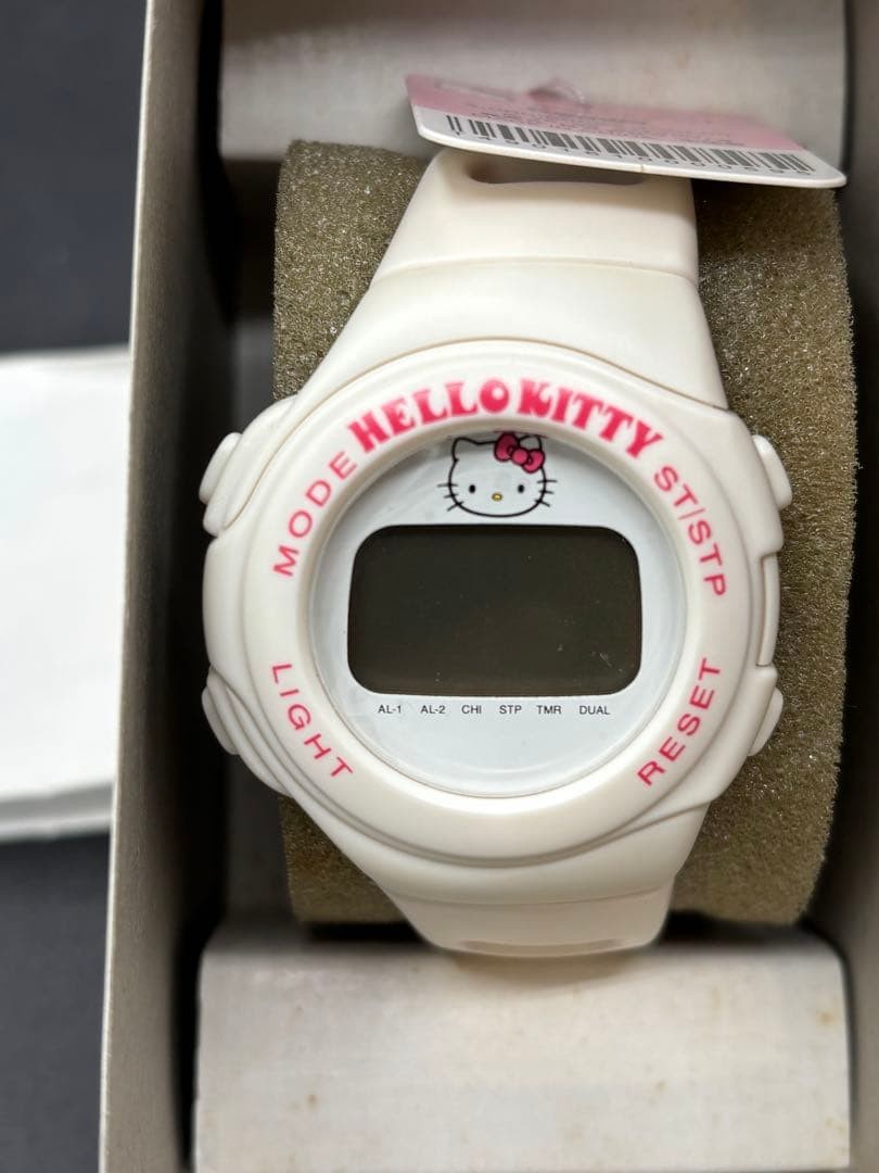 Hello Kitty Ladies Digital Watch Marine Unused Battery Out