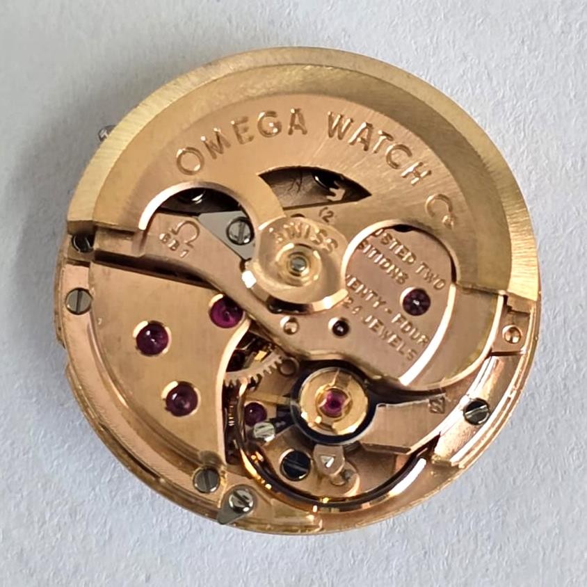 SHIP & TARIFF FREE SERVICED LADIES OMEGA GENEVE DYNAMIC AUTOMATIC DATE BRACELET