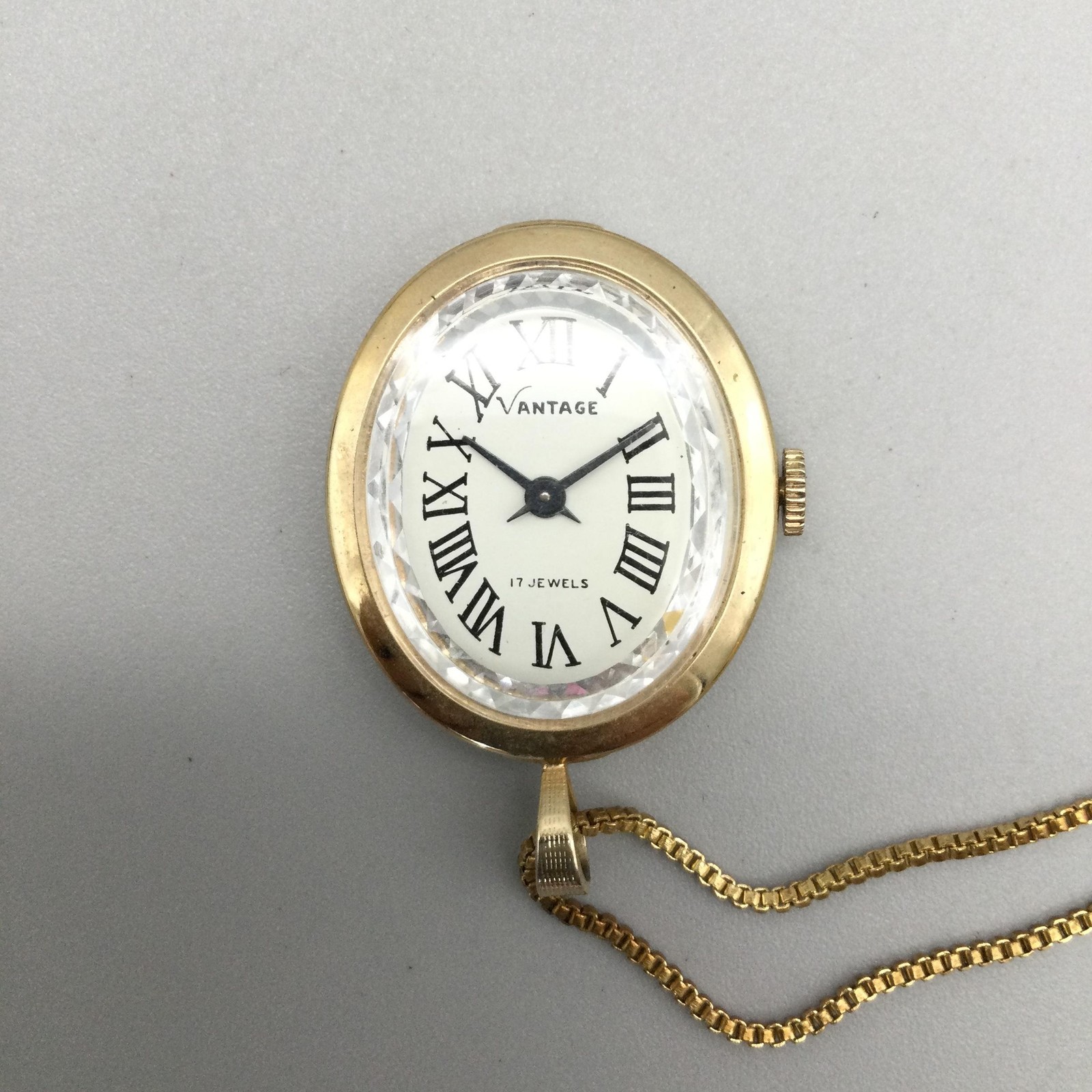 Vintage Vantage Pendant Necklace Watch Women 24mm Gold Tone Manual 17 Jewels