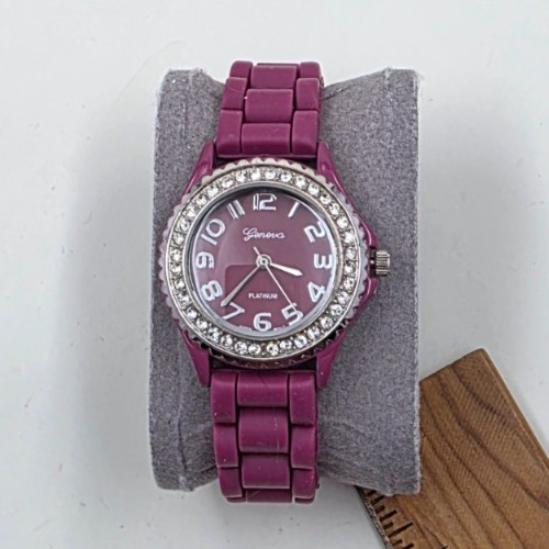Geneva Platinum 6886 Rhinestone Bezel Burgundy Women’s Watch NEW Battery