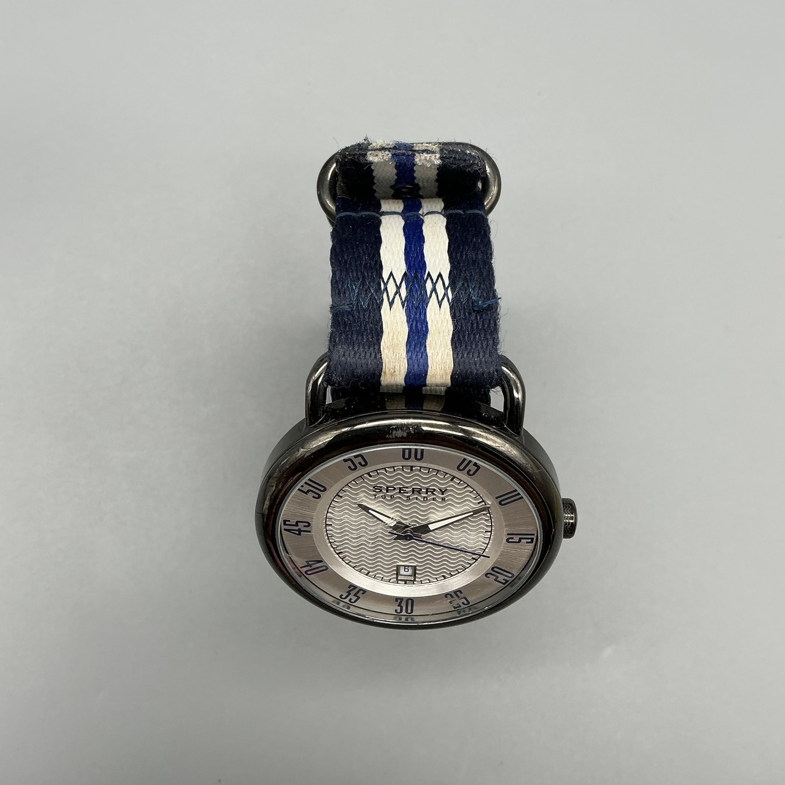 Sperry Top-Sider Mens Watch 45mm Blue White Stripe Nylon Date New Battery