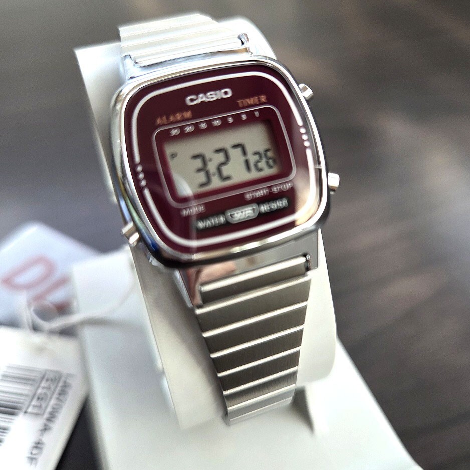 Casio LA-670WA-4DF quartz digital Women Watch Original NEW Worldwide