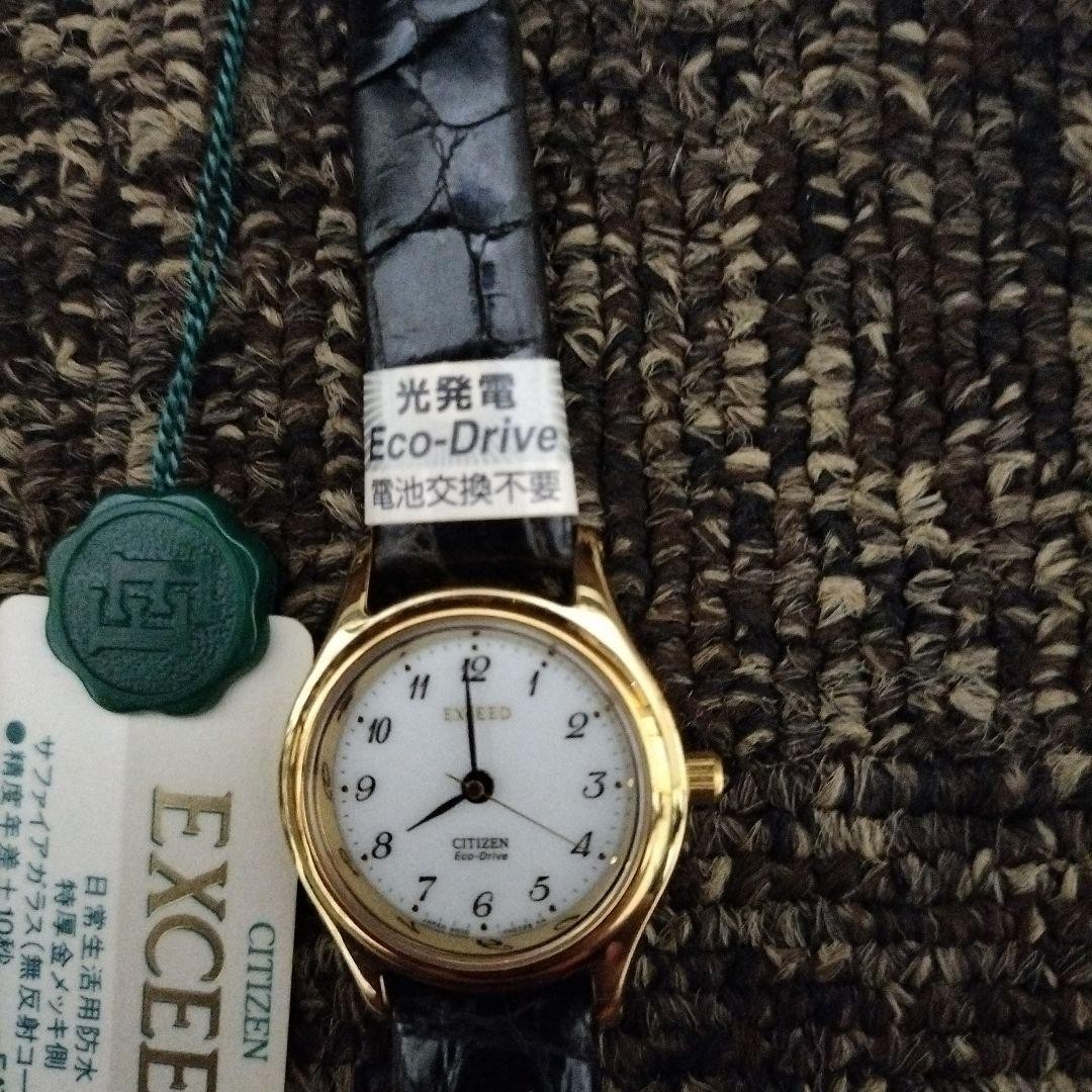 CITIZEN EXCEED Watch (Quartz) Gold Black