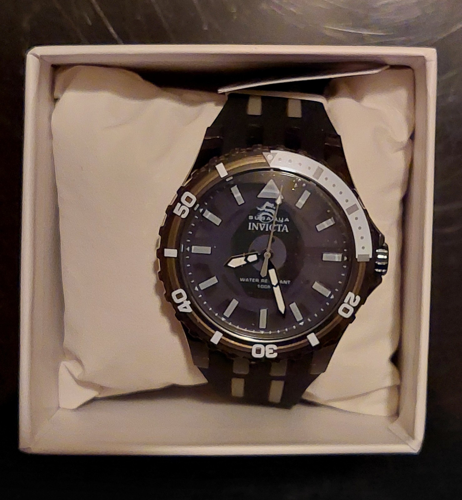 Invicta Subaqua Men’s Watch 44mm- Grey Black And White Rotating Bezel-Silcone