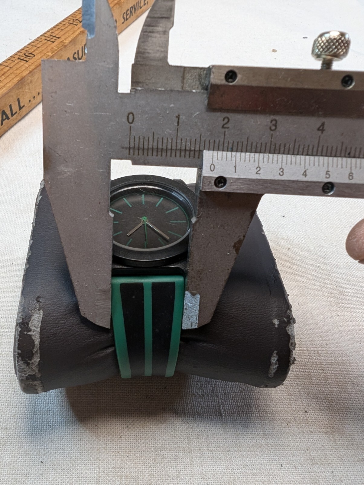Black & Green 35mm Quartz Watch Acrylic Case