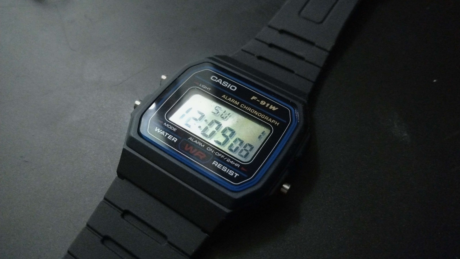 Custom Casio F91W “Mirror Diffuser” Watch w/improved backlight visiblilty [MINT]