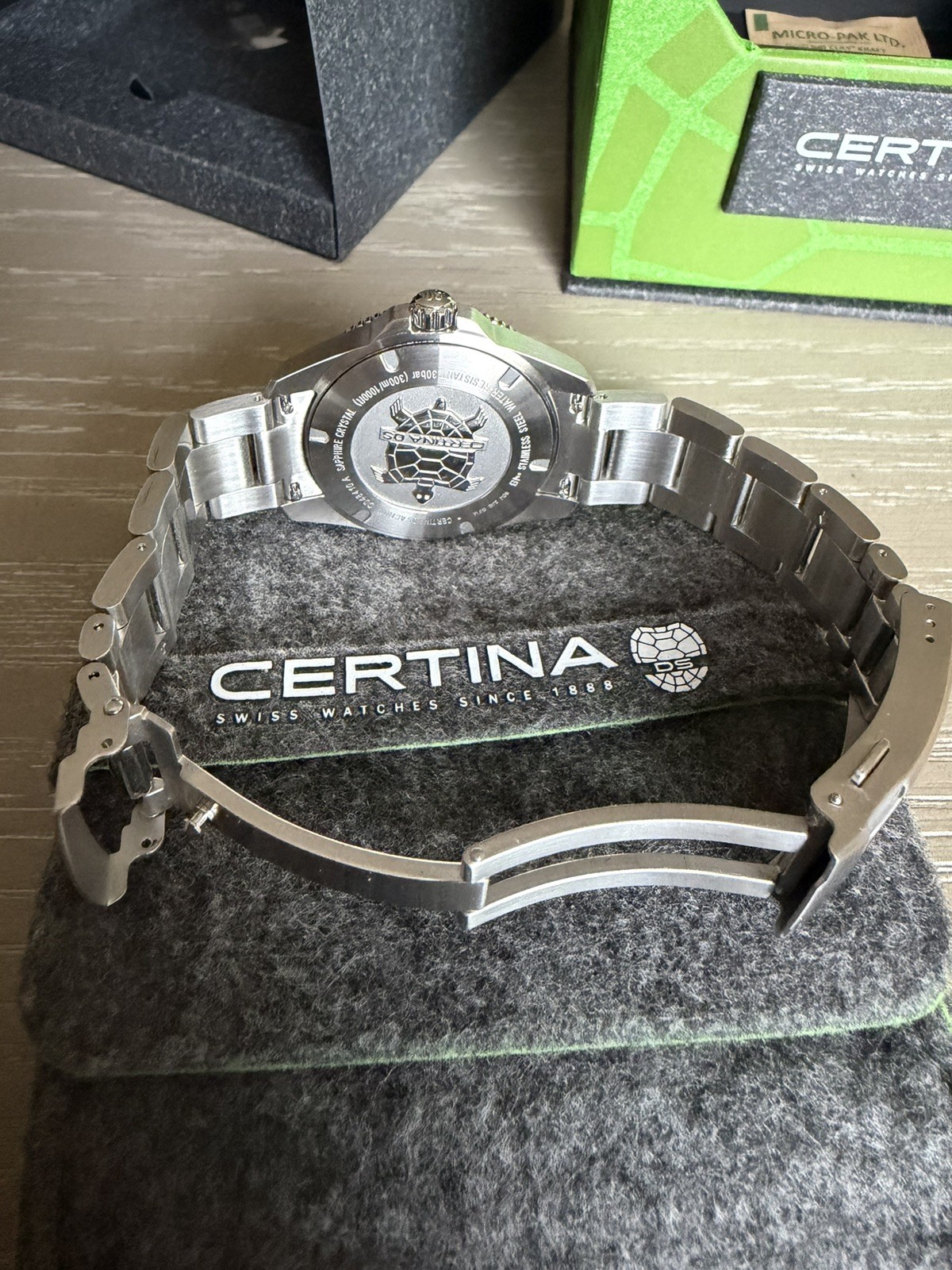 Certina DS Action Diver 40.5mm Quartz Back Dial Men’s Watch C0484074404100