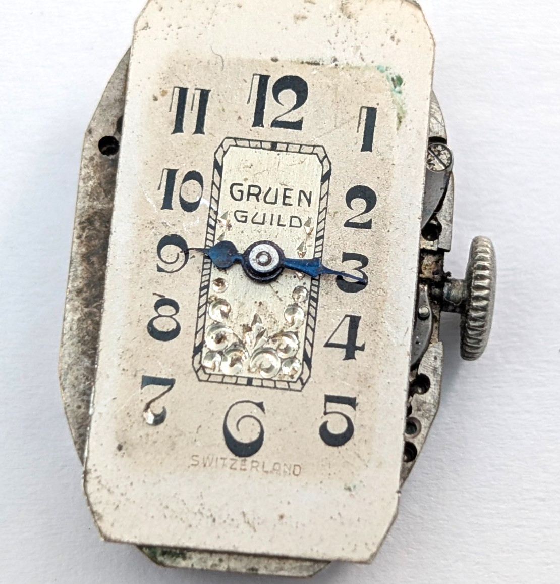 Antique GRUEN GUILD 835B 15j Art Deco Ladies 15mm Watch Movement PARTS or REPAIR