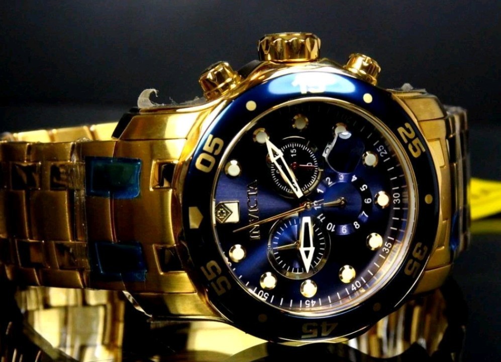 0073 – Invicta Pro Diver SCUBA Men’s Watch – 48mm, Gold