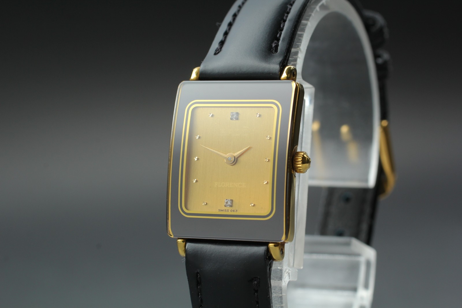 [Near MINT] Rado Florence 153.0283.3N 2P Diamond Gold Dial Quartz Womens Watch