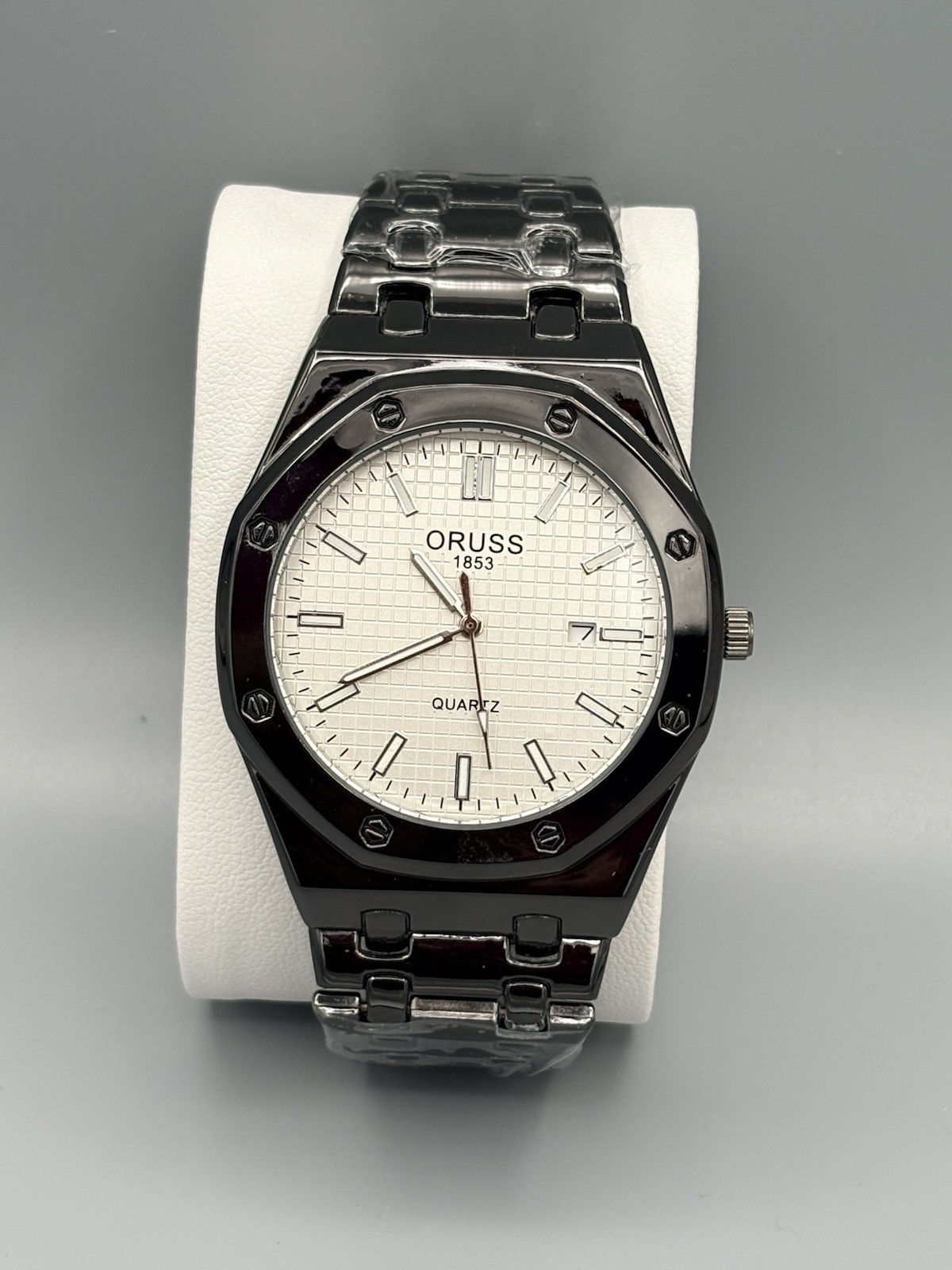 ORUSS 1853 Men’s Black Quartz Watch White Textured Dial Luminous Hands New Box