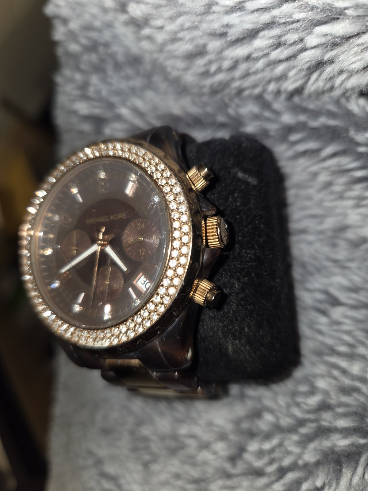 Michael Kors Women’s Analog Chronograph Date Resin Brown/Gold Bracelet Watch
