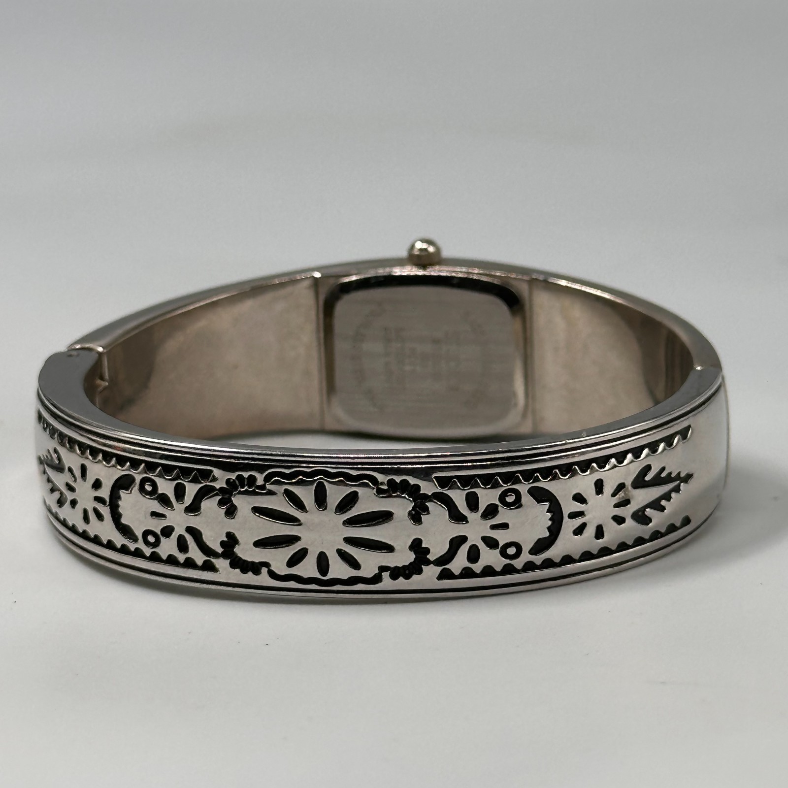 Studio Time Watch Women Silver Tone Etched Filigree Band New Battery 6.75″