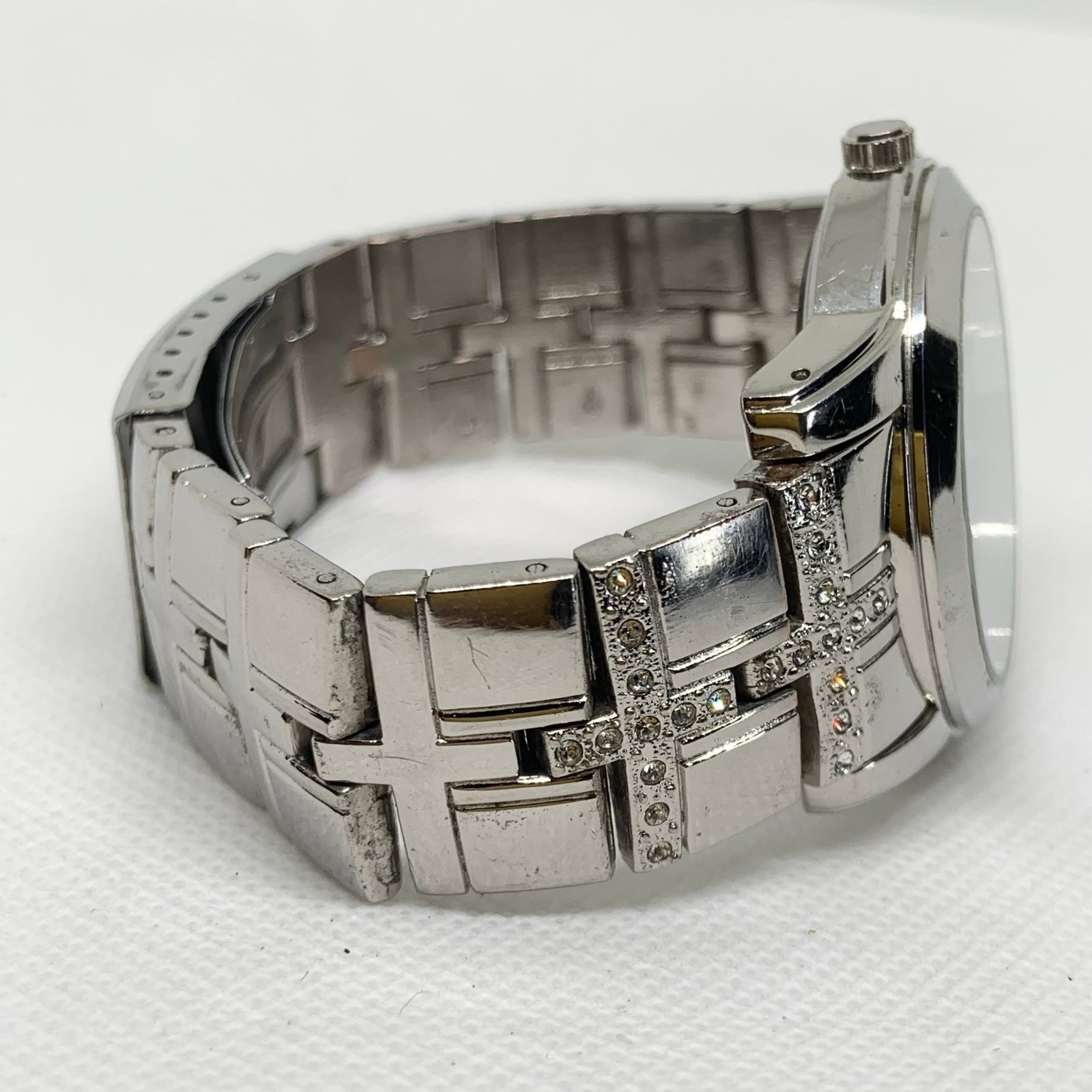Allude men’s quartz analog watch silver tone 40mm round rhinestones 7” running