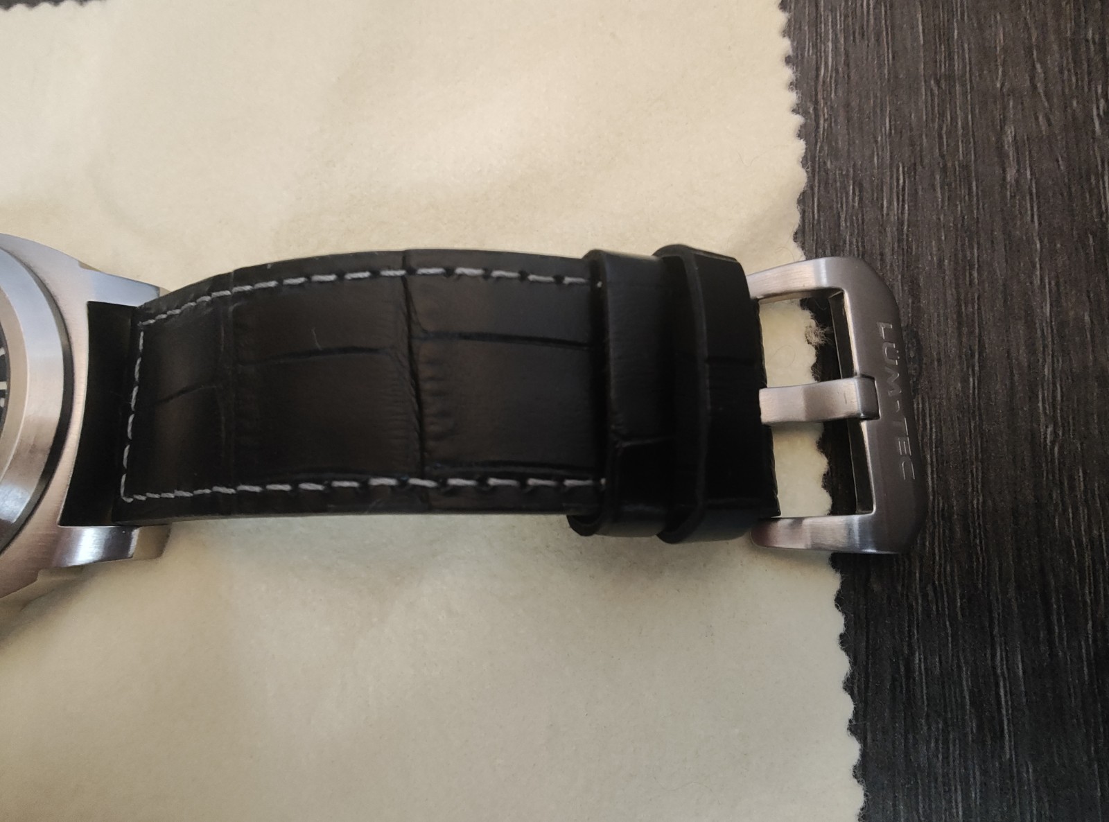 Lum-tec M81 Men’s Watch Limited Edition Sapphire Crystal, 200 M Water Resistance