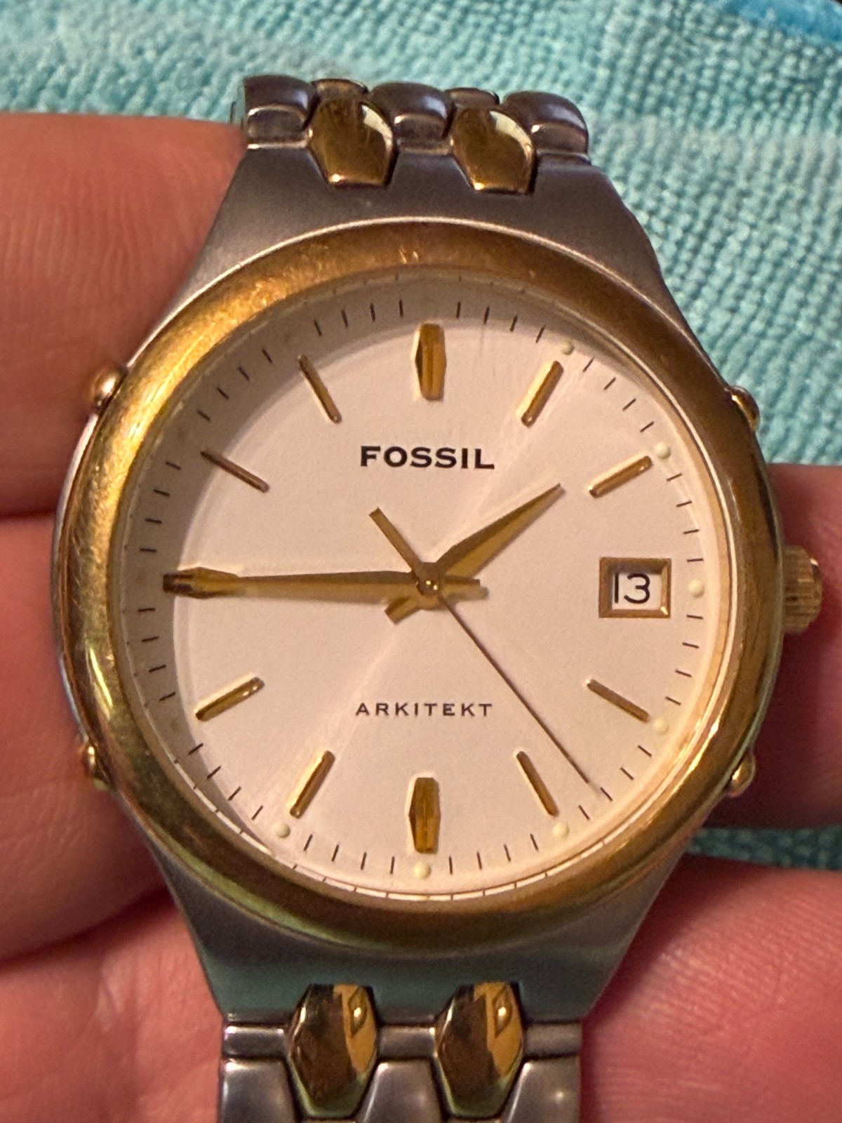 Fossil Arkitekt Watch Two Tone Gold Silver Stainless Steel Date – needs battery