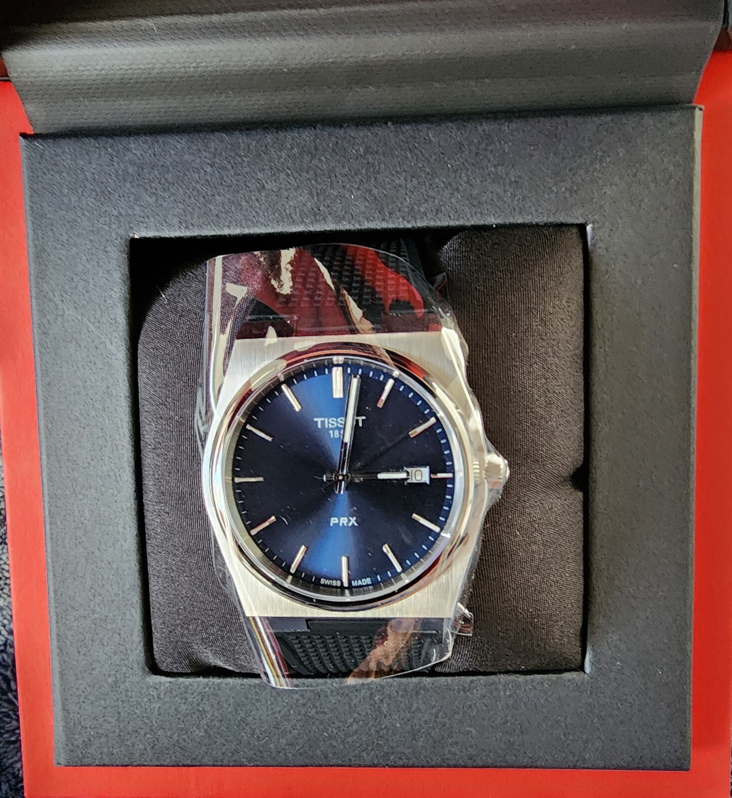 Tissot PRX 40mm BLUE DIAL/BLACK RUBBER STRAP T137.410.17.041.00