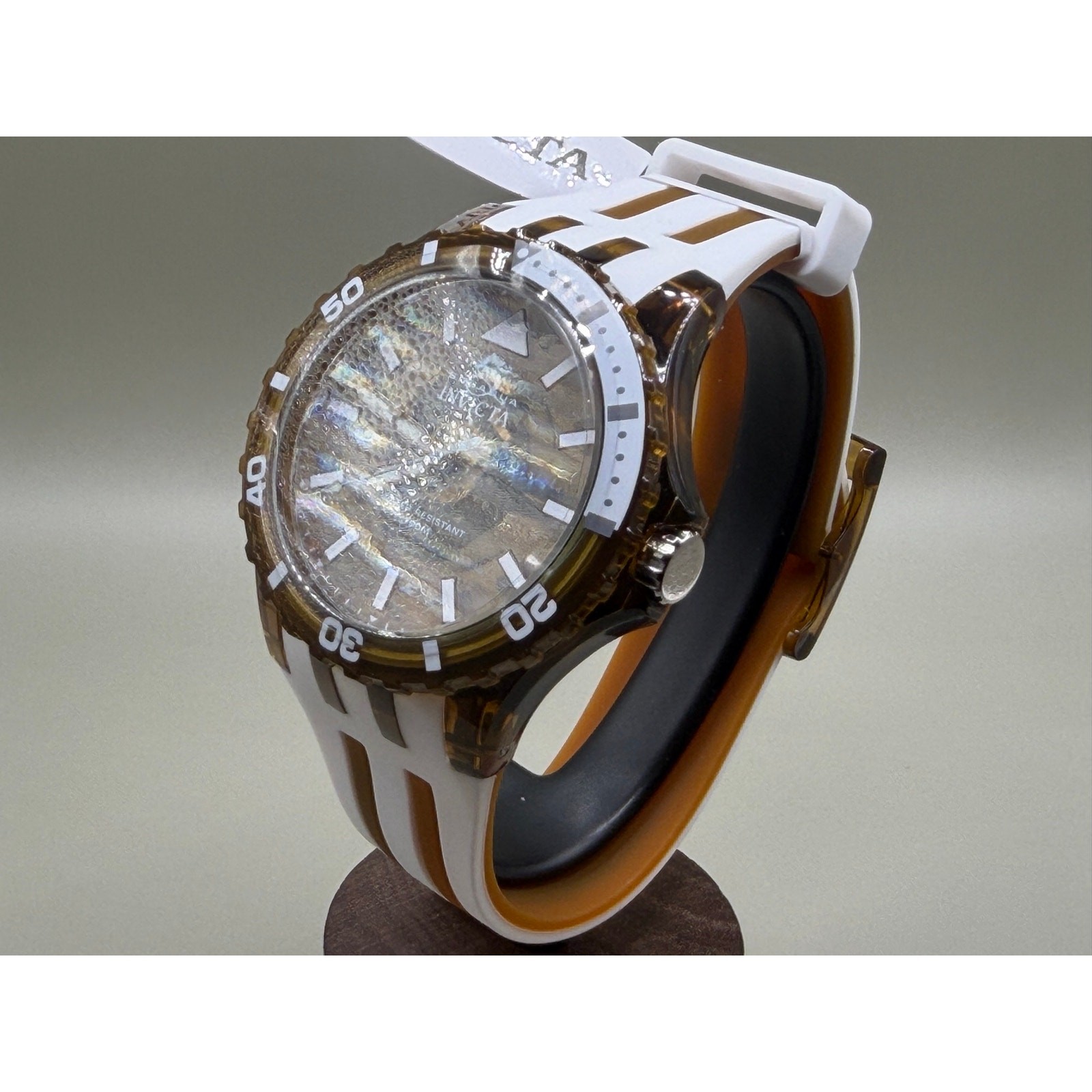 Brand New Invicta Subaqua Brown White SCUBA Diver Watch 44mm Flame Fusion