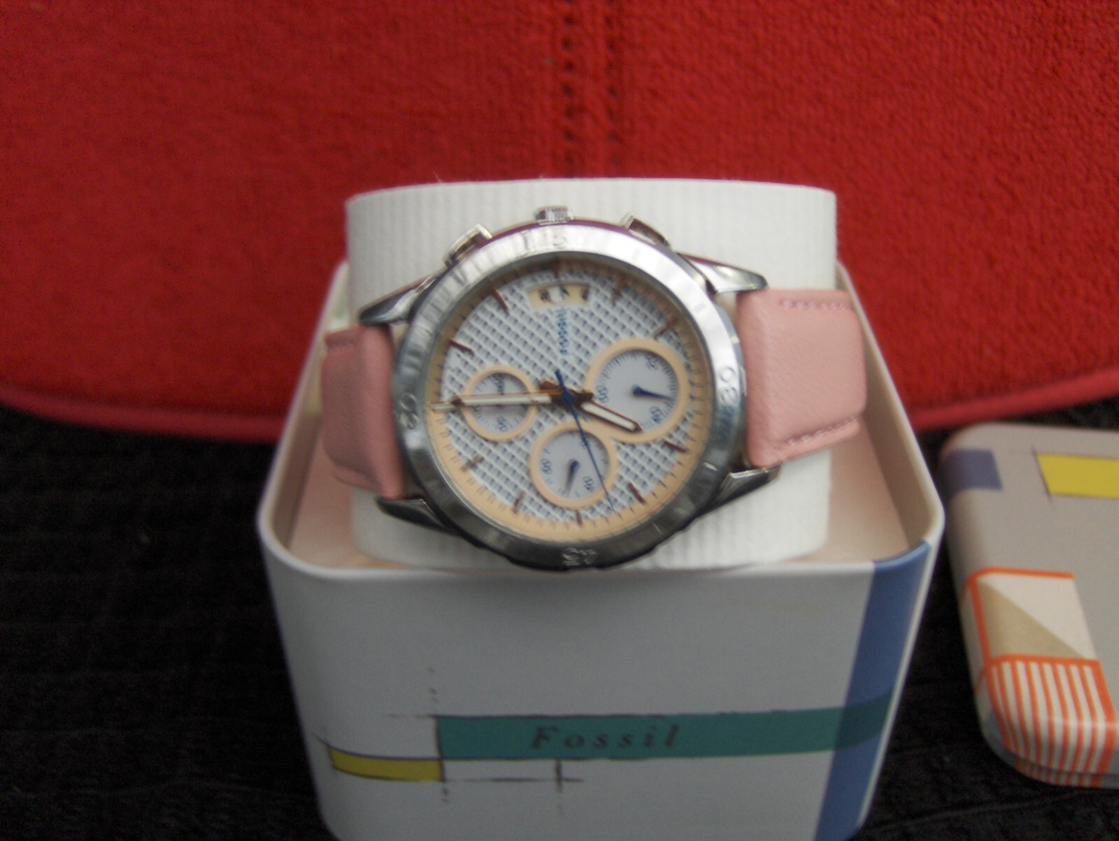 FOSSIL ES 4024 MODERN PURSUIT 3 EYE CHRONOGRAPH DIALS AND DATE WINDOW