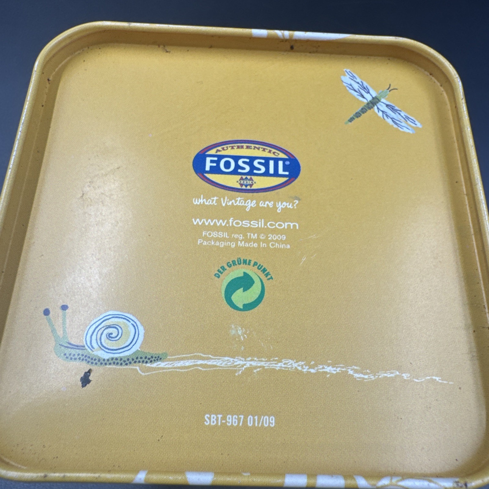 Fossil ES-2407 Womens Watch 28mm White Dial, Black & Green Leather Bands. In Box