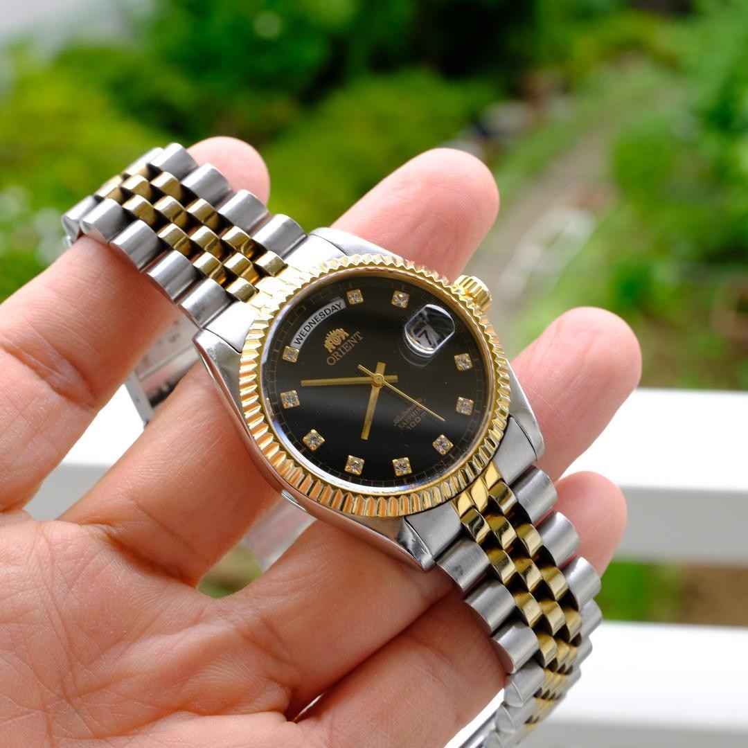ORIENT Day Date SEV0J002BY Automatic Wristwatch Made in Japan 077093