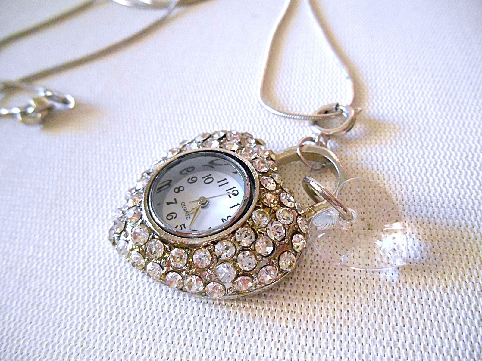 Silvertone & Clear Rhinestone Heart Necklace Watch – New Battery