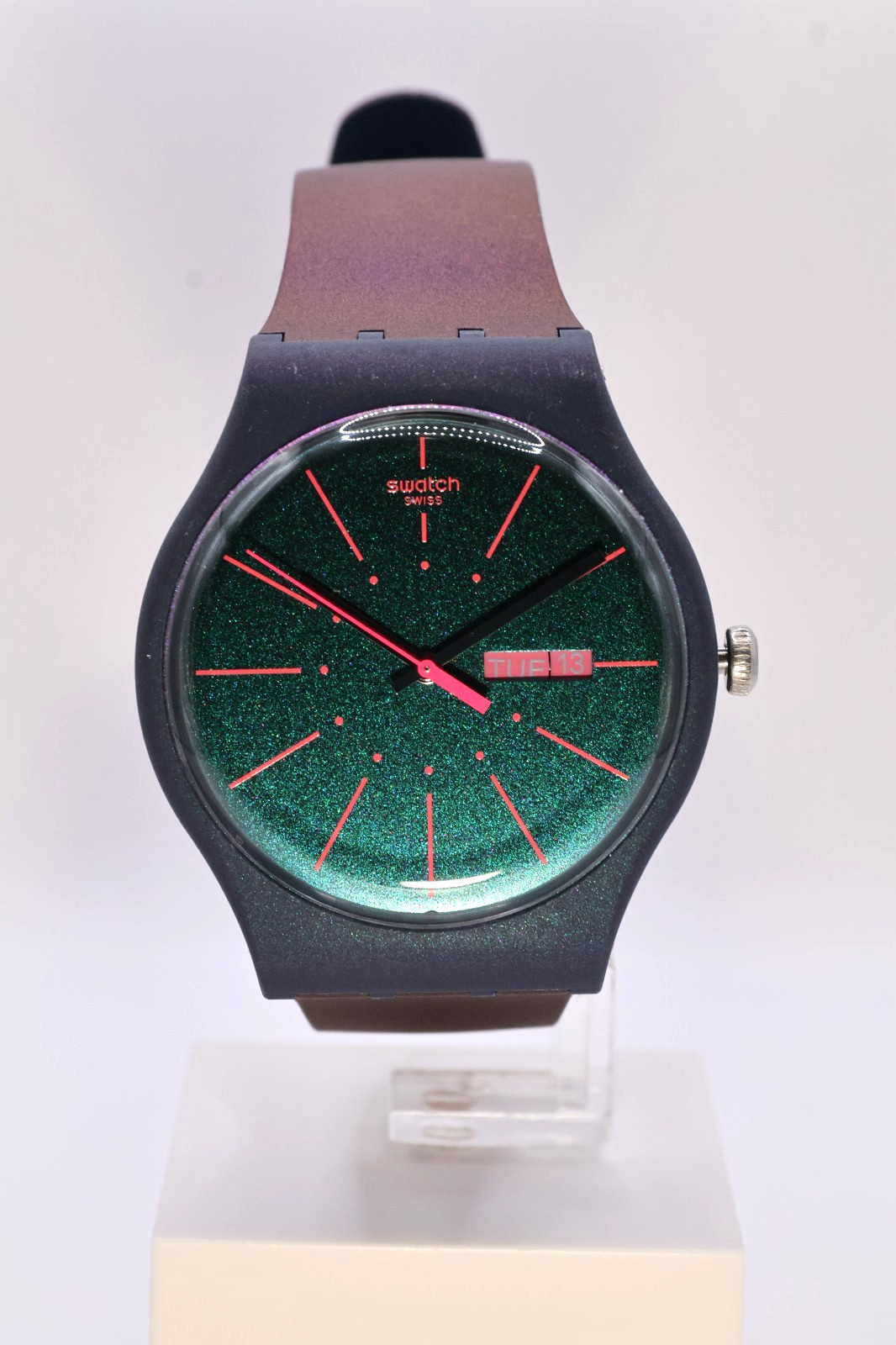 Rare Swiss Made Swatch New Gentlemen SUON708 41mm Silicone Iridescent dark Blue