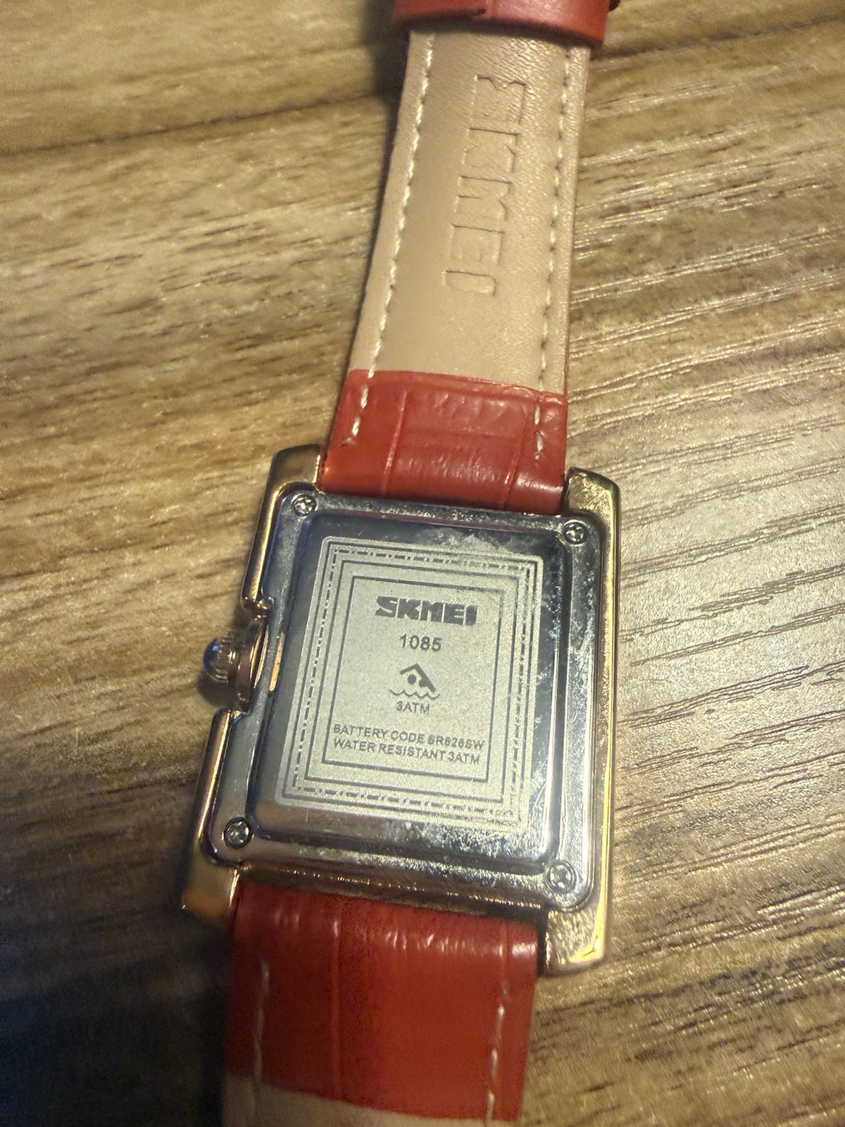 SKMEI 1085 Rectangle Analog Watch White Roman Dial Red Leather Strap 30m Quartz