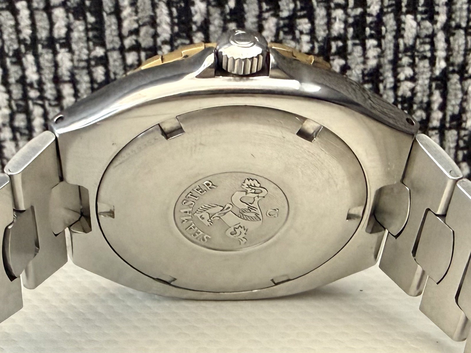Omega Seamaster 200m • Pre-Bond Quartz • 368.1041 • Full Size • Box & Papers