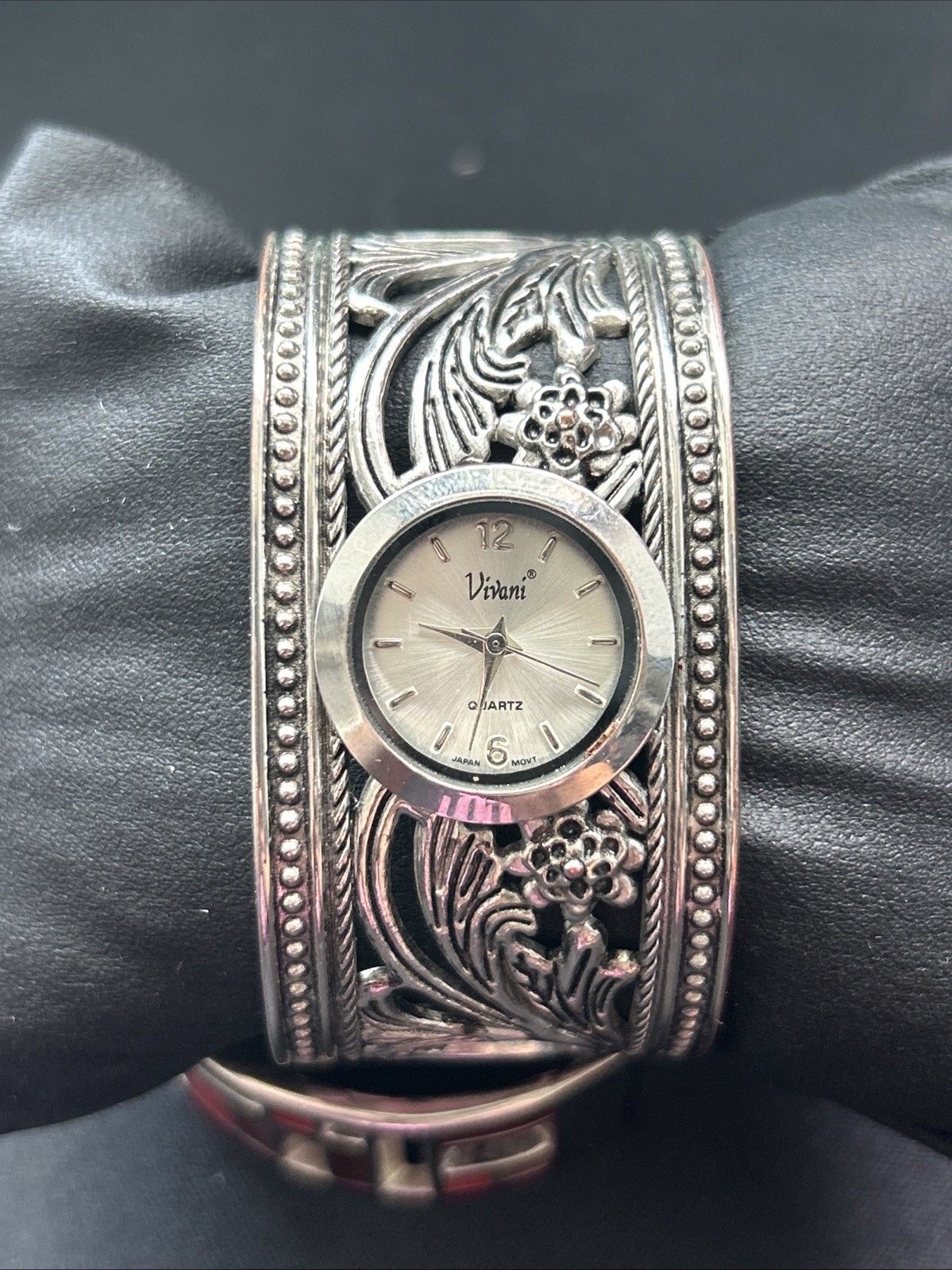 Vivani Silver Tone Women’s Bangle Watch
