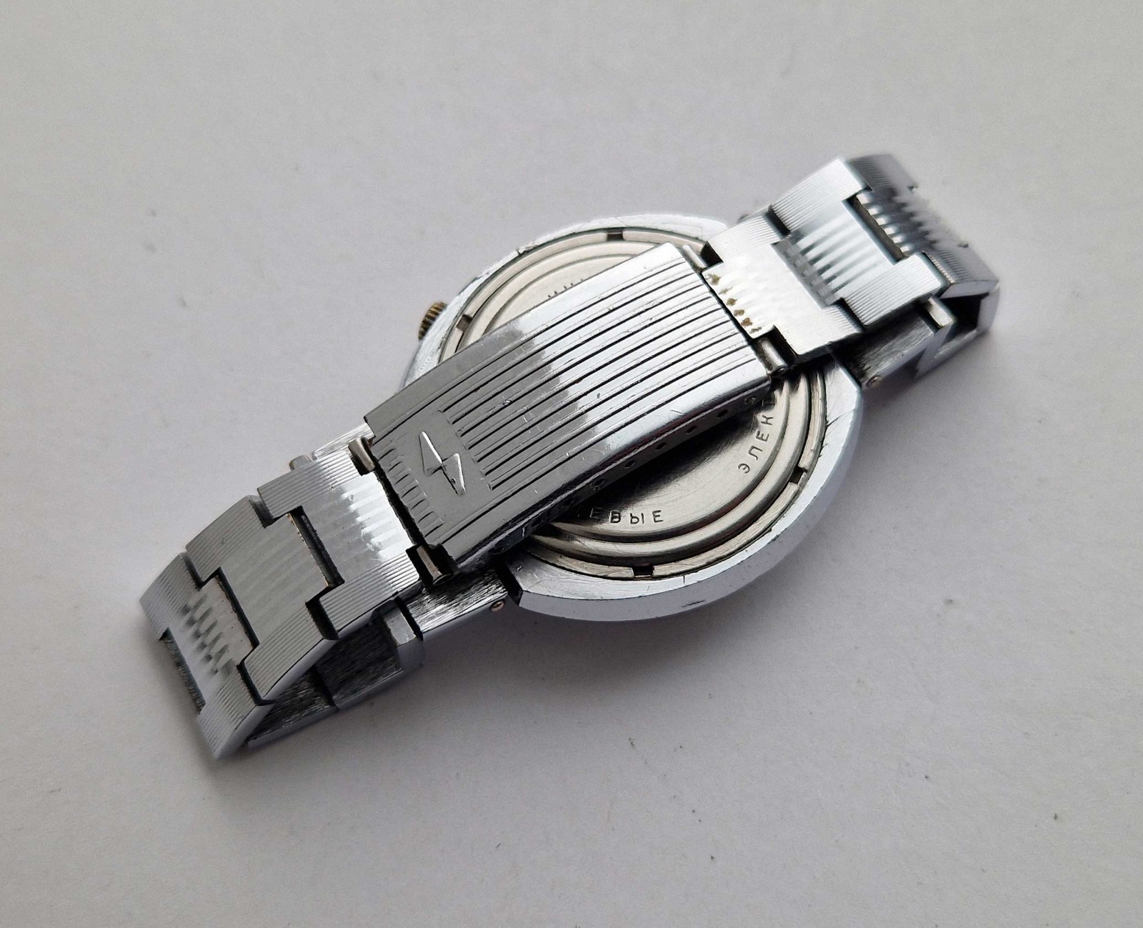 LUCH QUARTZ Vintage ELECTRO – MECHANICAL Hibrid movement cal.3055 Spares/Repairs