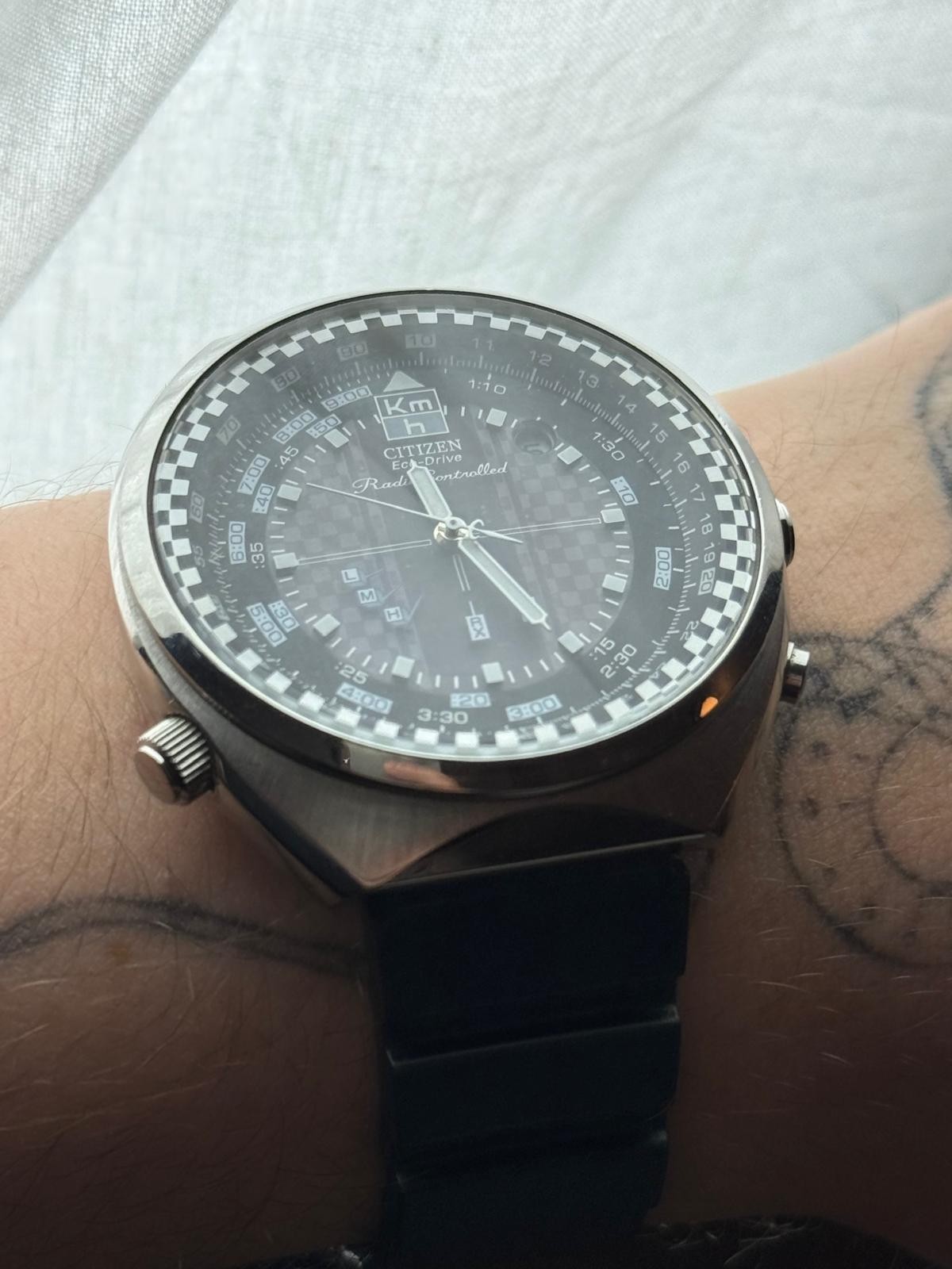 citizen eco-drive mens radio controlled watch