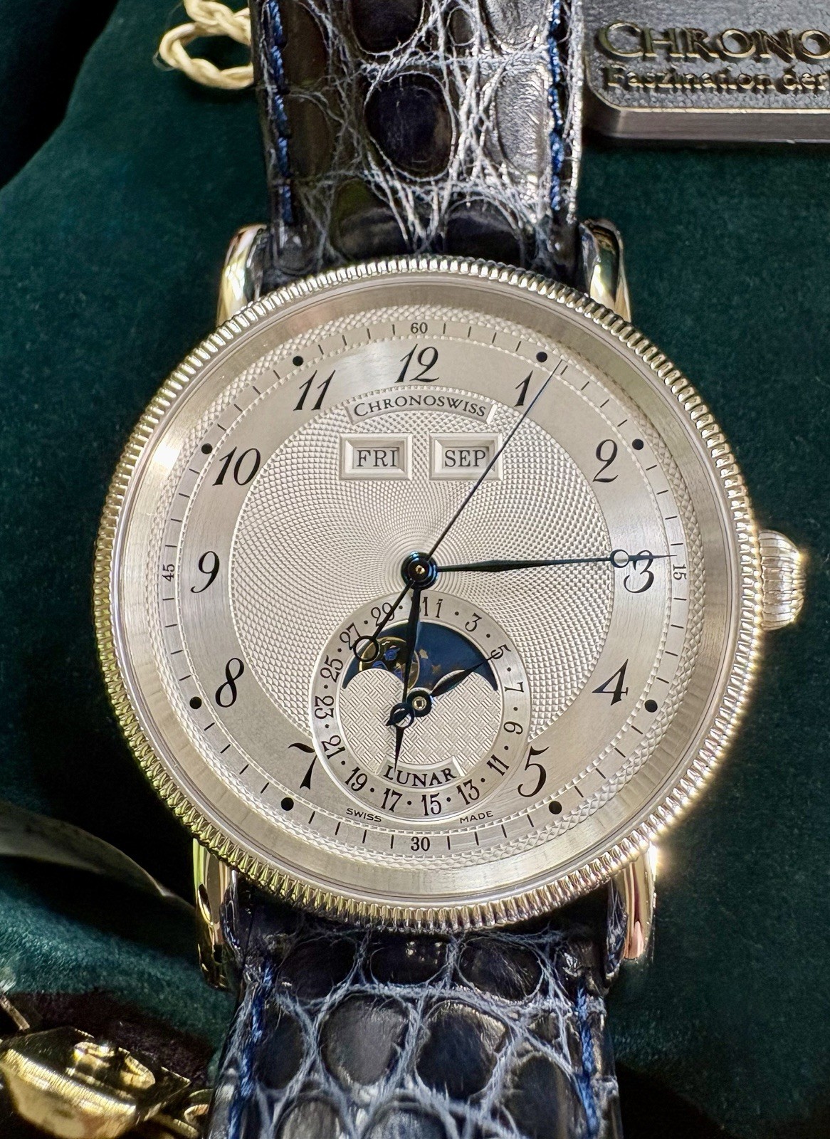 Chronoswiss – Lunar Moon Phase Triple Calendar – CH 9323 – C.931 – Box & Papers