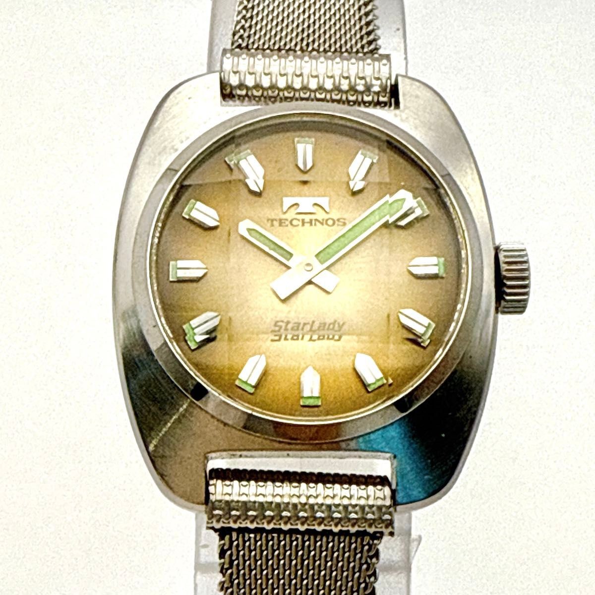 A109 Working Excellent Condition Antique TECHNOS Starlady Tonneau Case Cut Glass