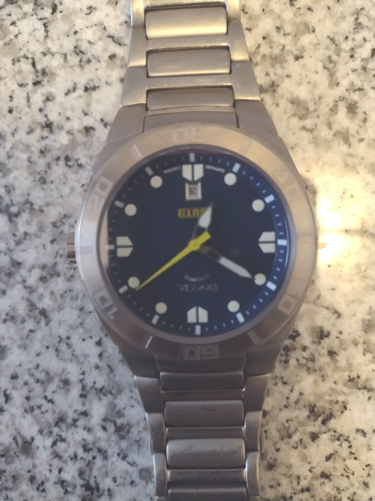 Men`s Boccia Watch. Model # 3529-02 (Battery Needed).