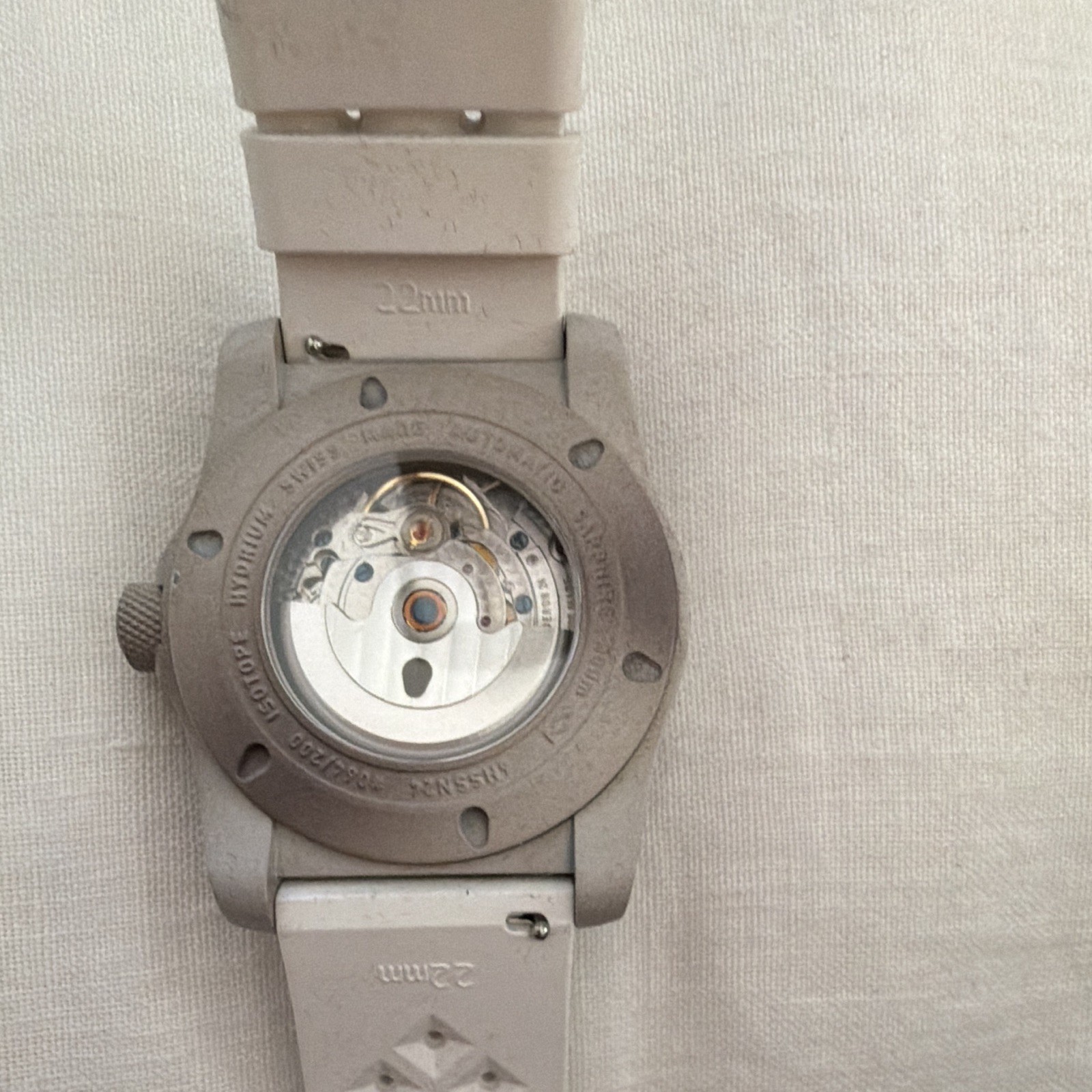 Isotope Hydrium NASA Swiss Made Auto Titanium Watch White Dial Rubber Strap Box