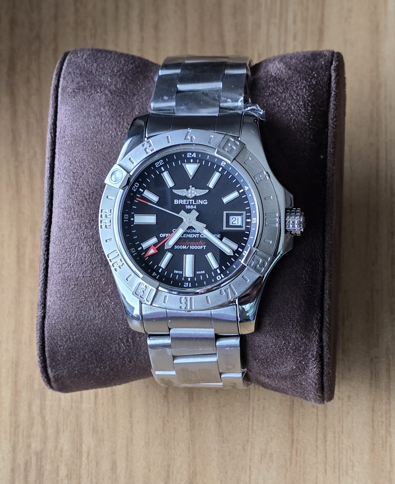 Breitling Avenger II GMT