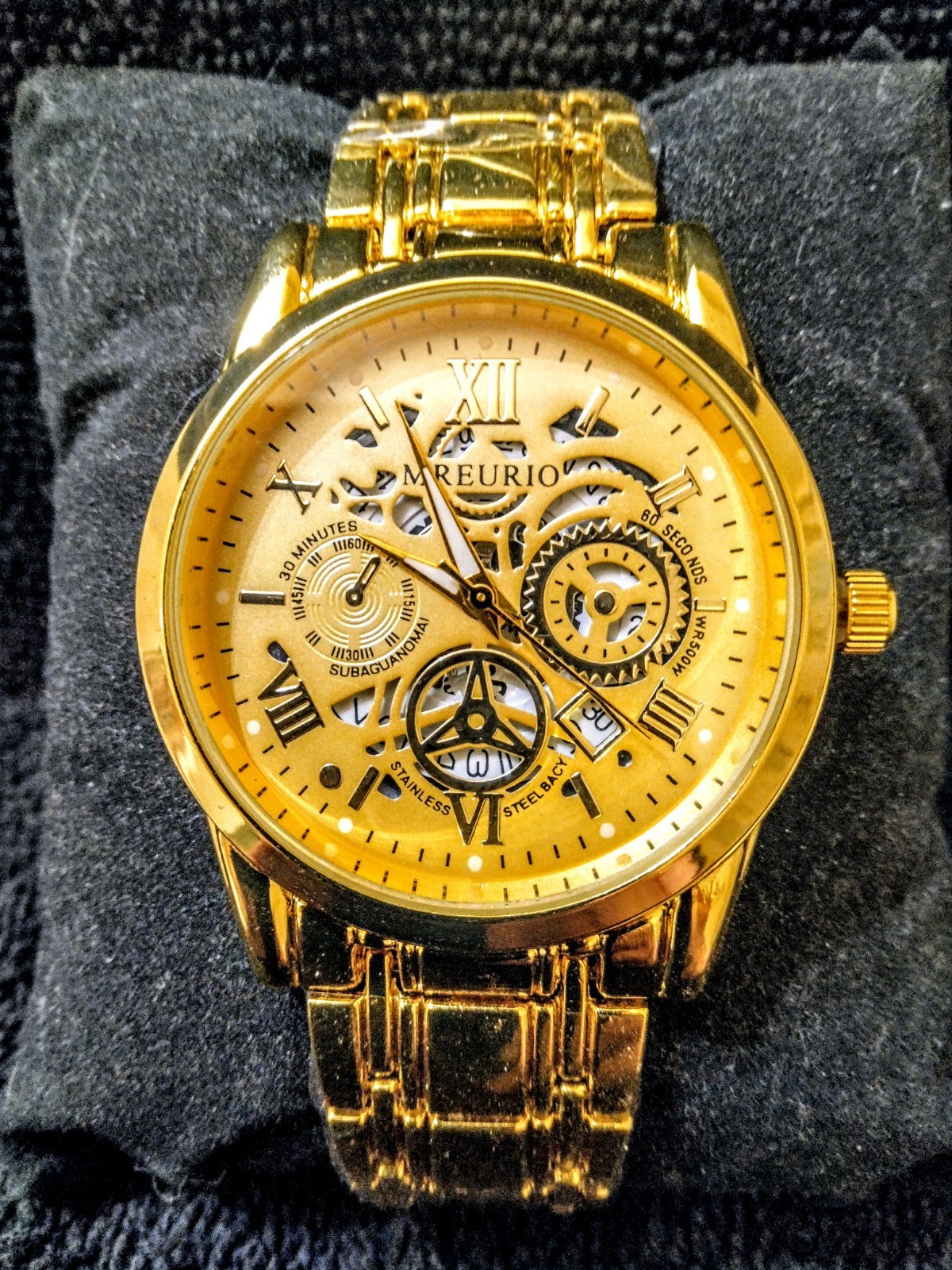 60% Off Mens Hollow Date Dial/Water Resistant Stainless Steel Watch Reg 99.99