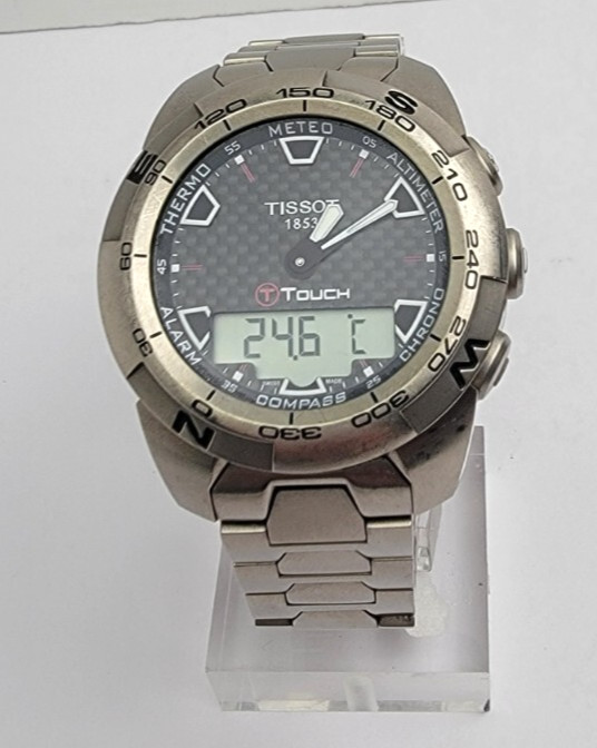 TISSOT Men’s Quartz Watch 10bar Waterproof Date Display T013.420.44.201.00