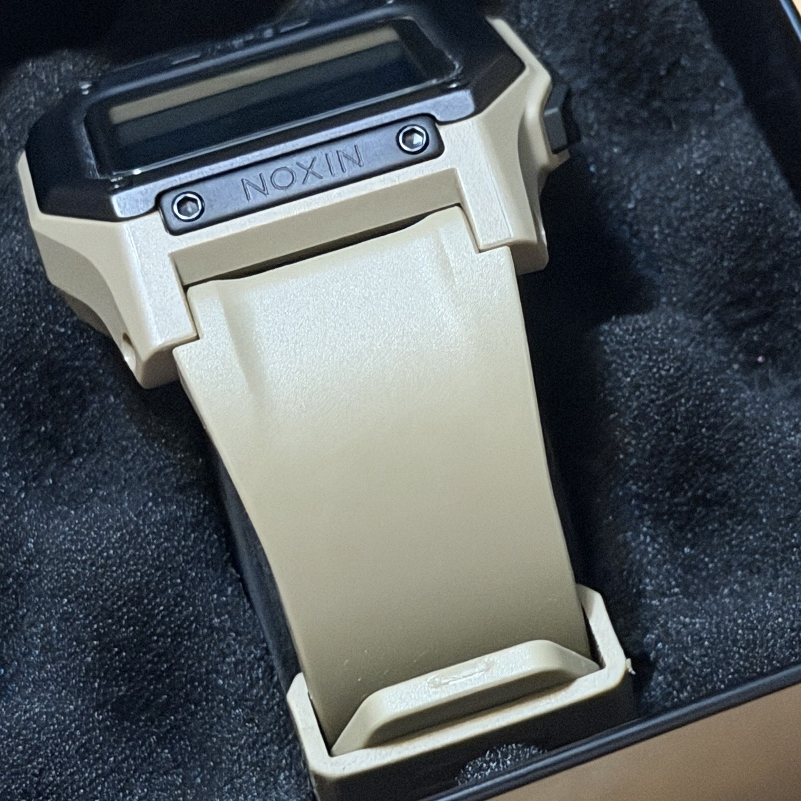 Nixon The Regulus Surplus Stormtrooper Tan Men’s Surf Skate Digital Watch w/Box