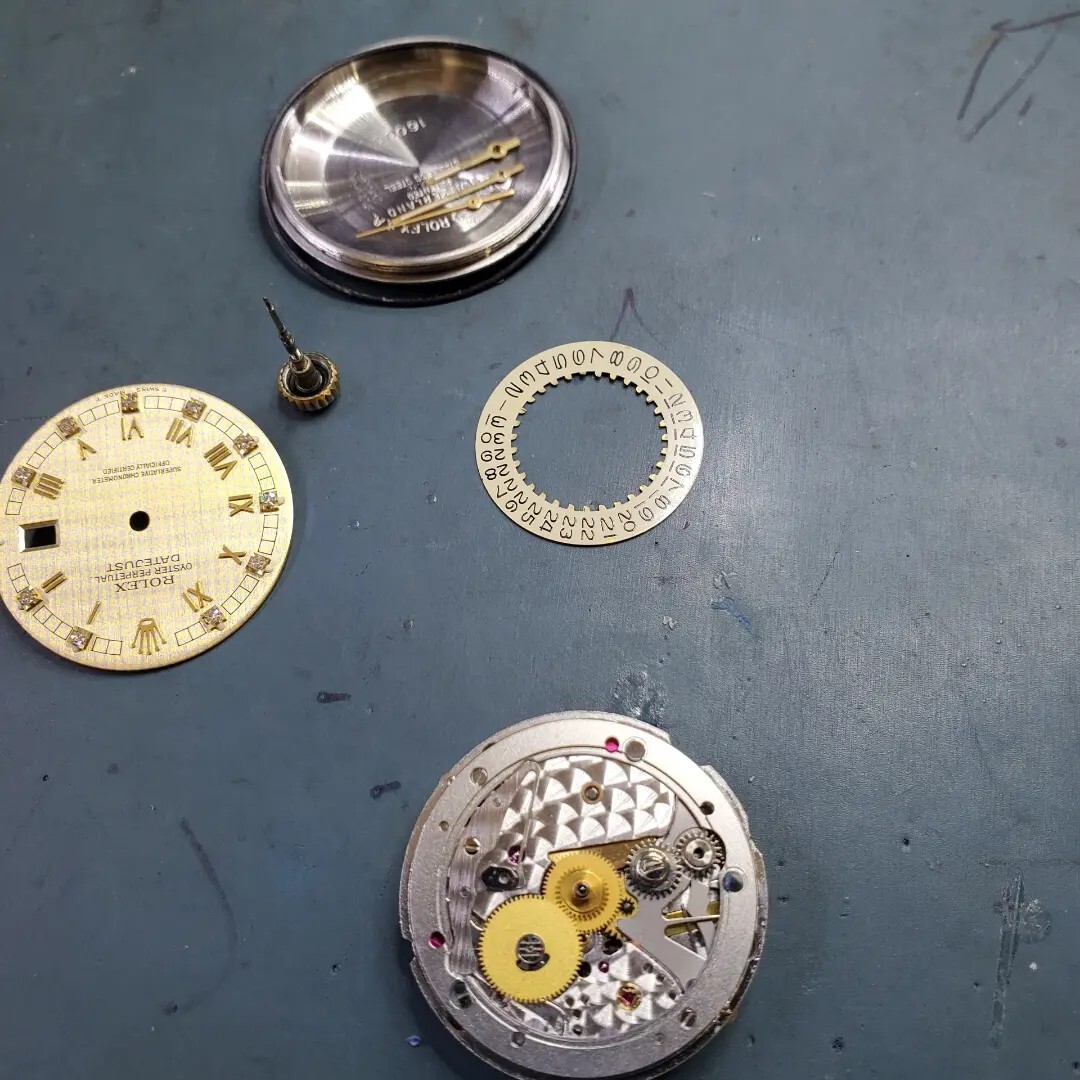 Rolex Watch Repair Service – Comprehensive Overhaul & One-Year Guarantee
